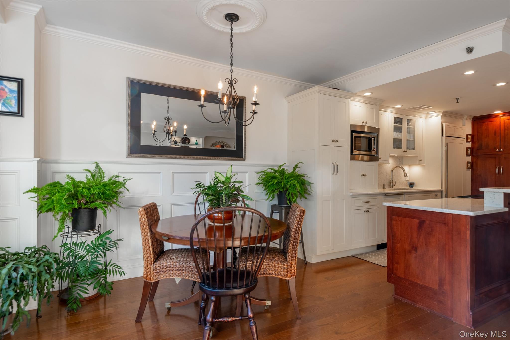 #11 photo, 100 Hilton Avenue, 长岛 花园城 Garden City , NY 11530