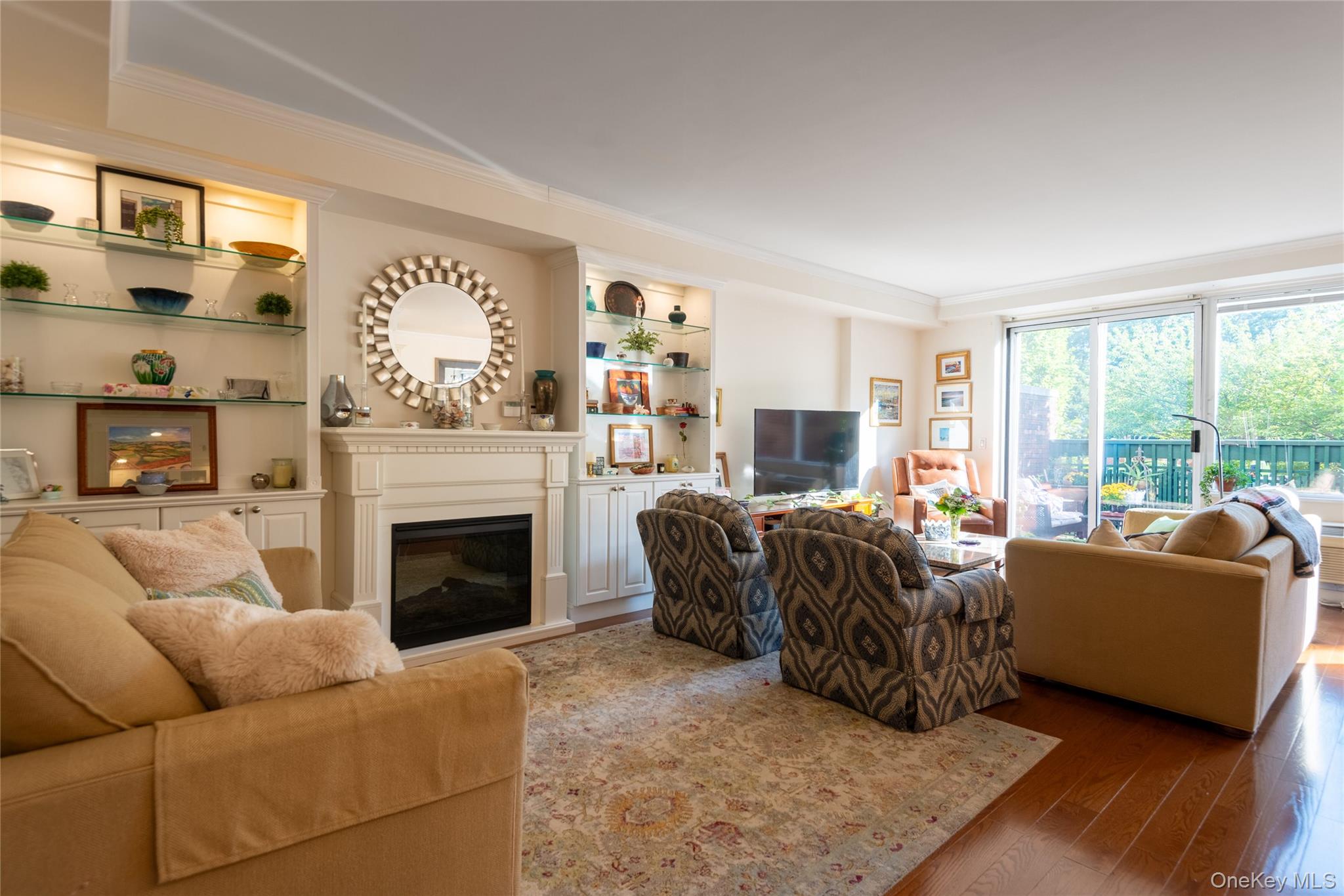 #2 photo, 100 Hilton Avenue, 长岛 花园城 Garden City , NY 11530