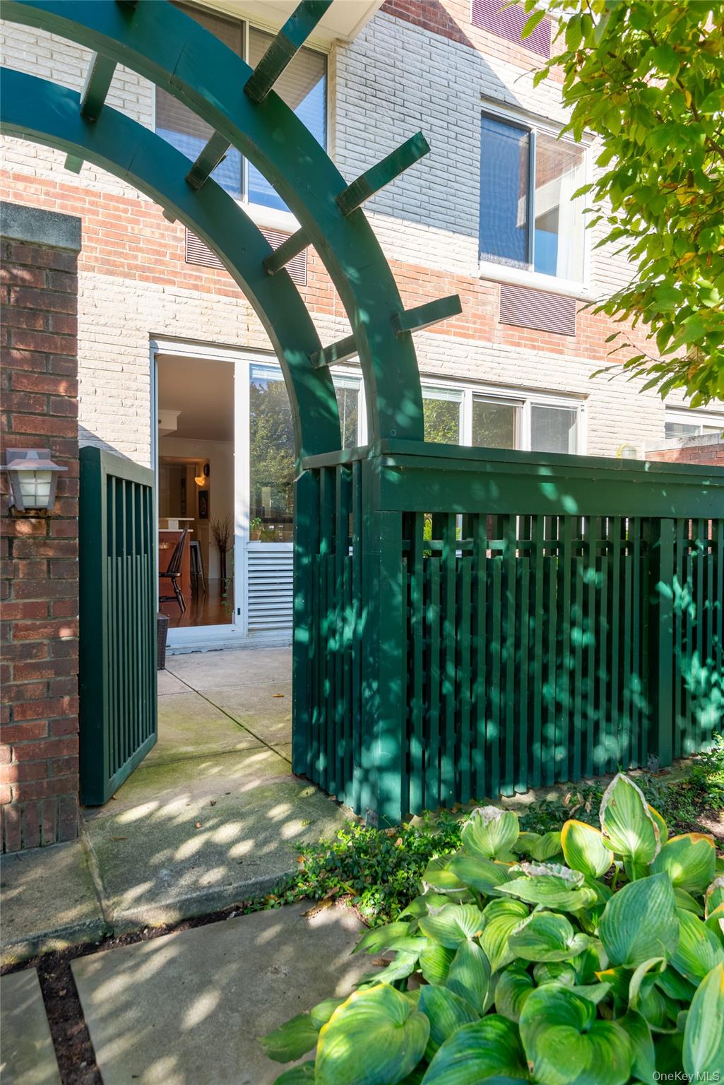 #20 photo, 100 Hilton Avenue, 长岛 花园城 Garden City , NY 11530