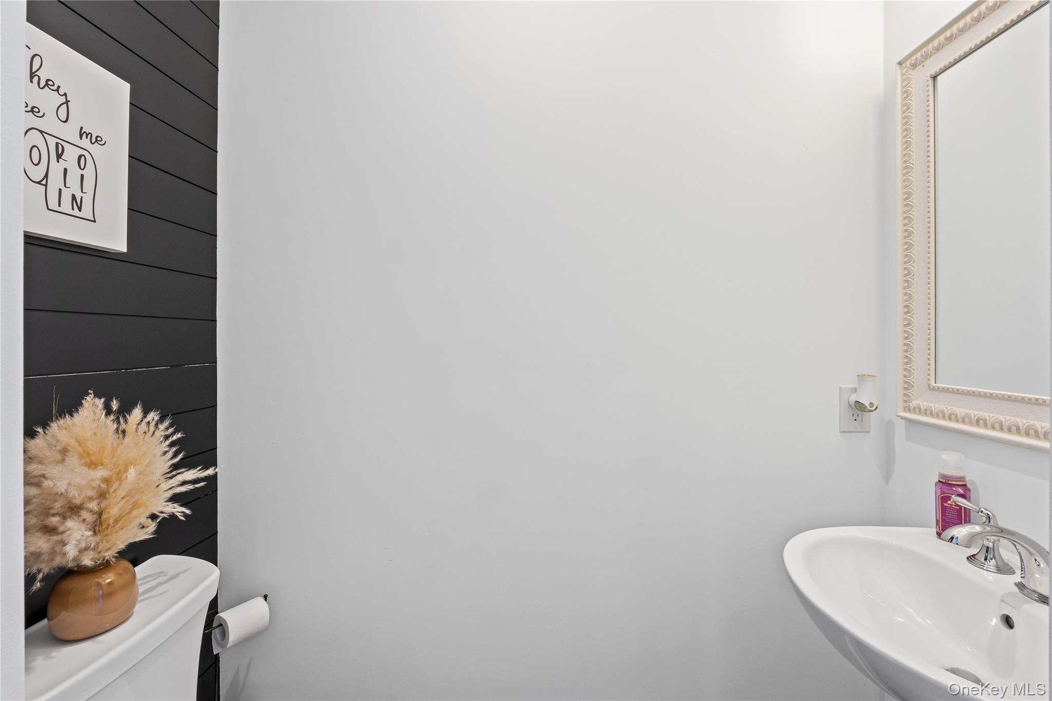 #12 photo, 366 Wavell Avenue, 롱 아일랜드 Yaphank , NY 11980