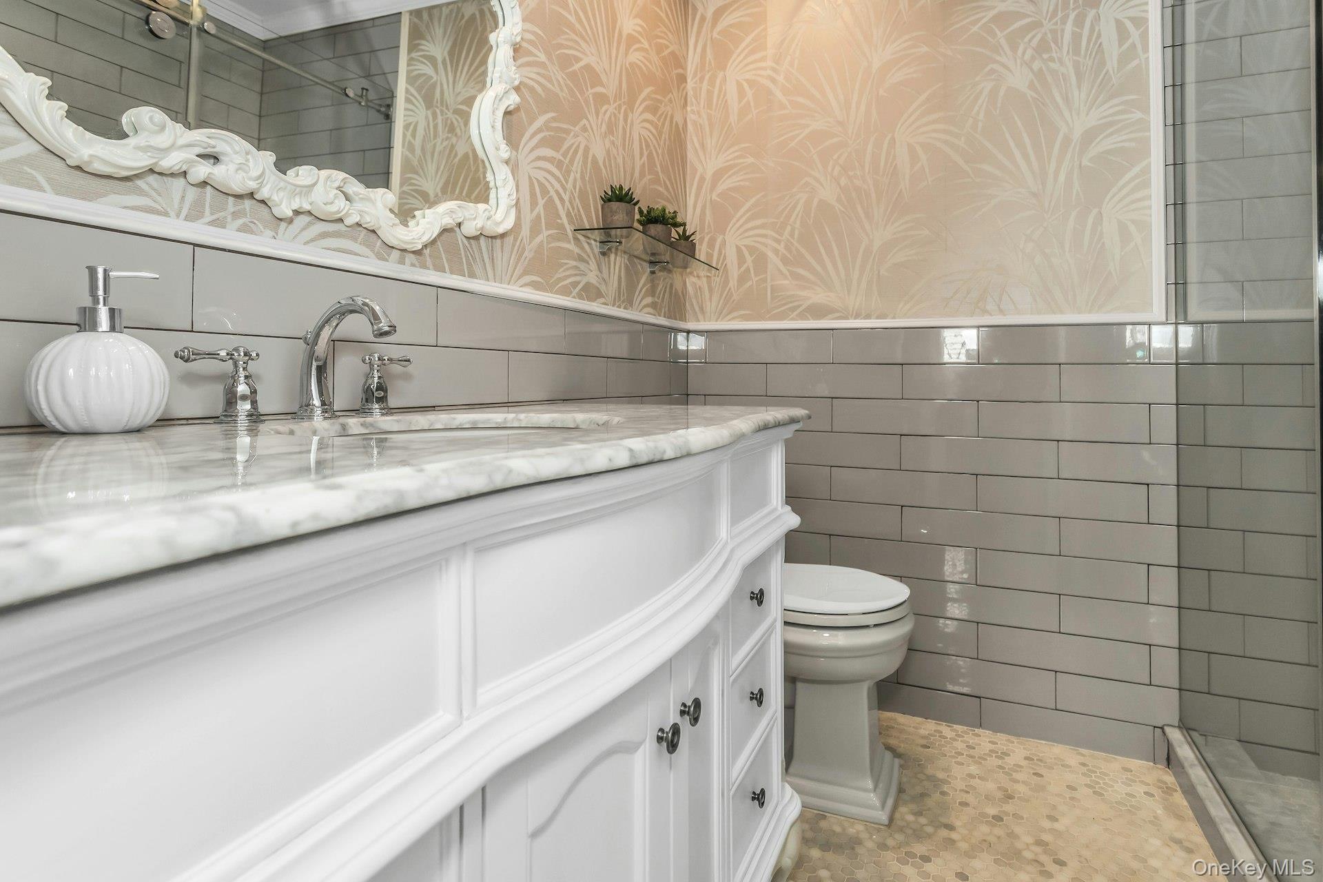 #12 photo, 31 Cambridge Drive, Copiague , NY 11726