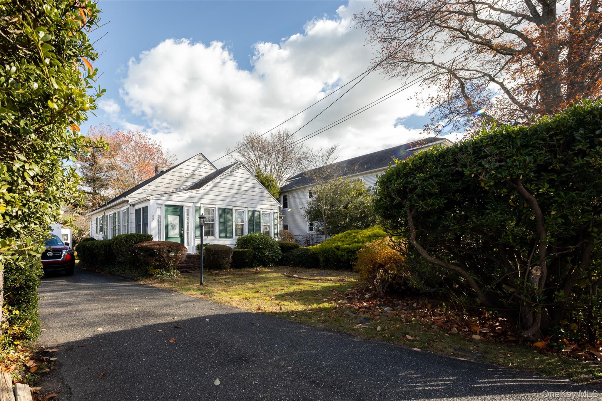 #1 photo, 109 Bailey Avenue, 东长岛 Patchogue , NY 11772