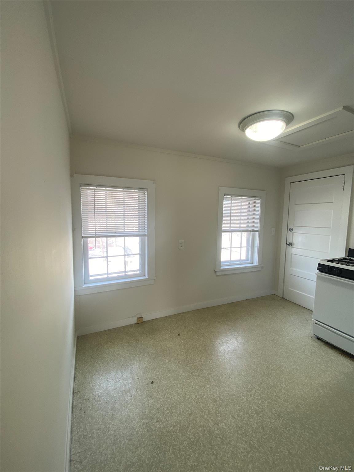 #10 photo, 6 Willow Avenue, Cornwall , NY 12518