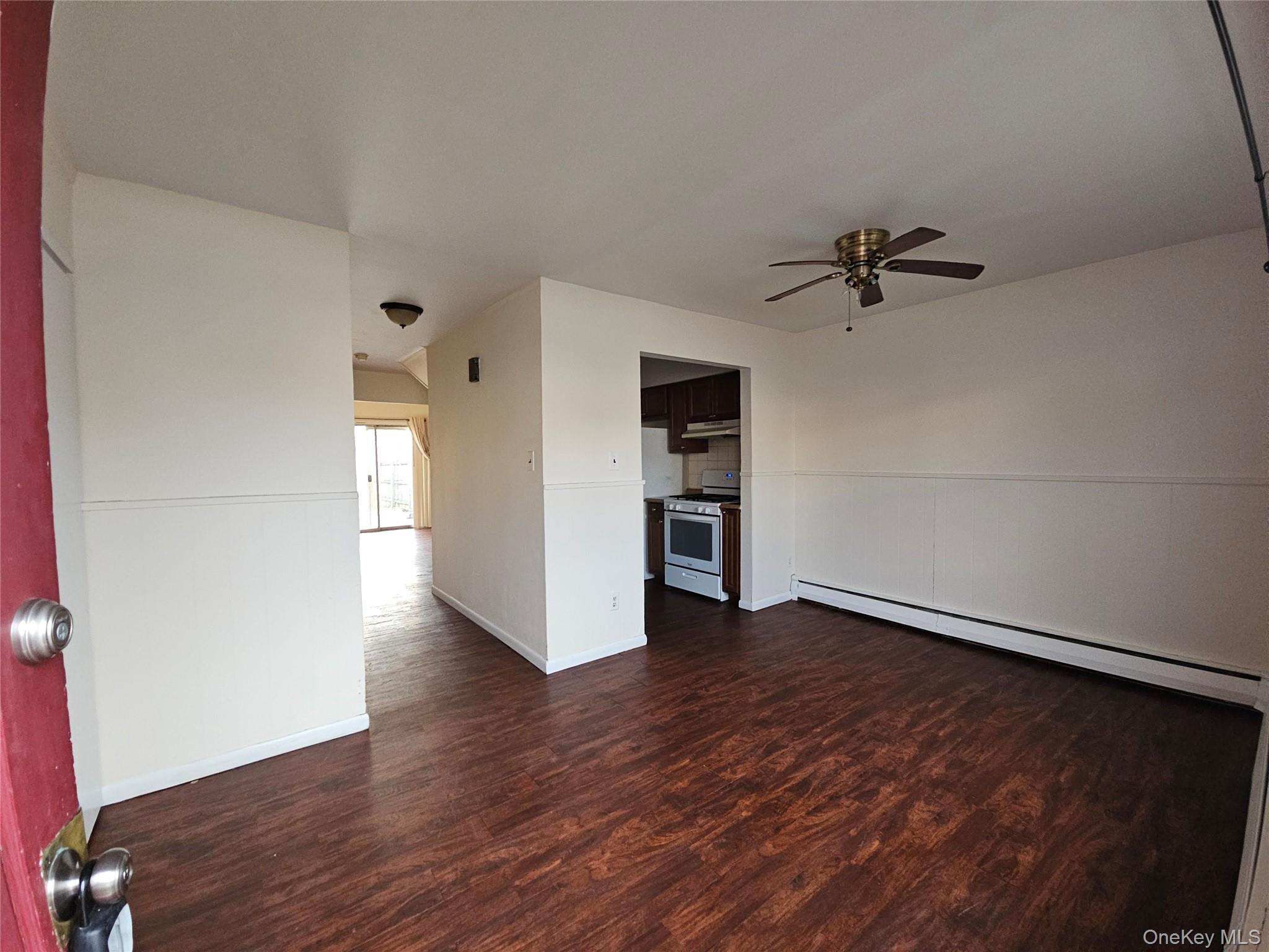 #2 photo, 80 Kennedy Drive, 纽约州 West Haverstraw , NY 10993