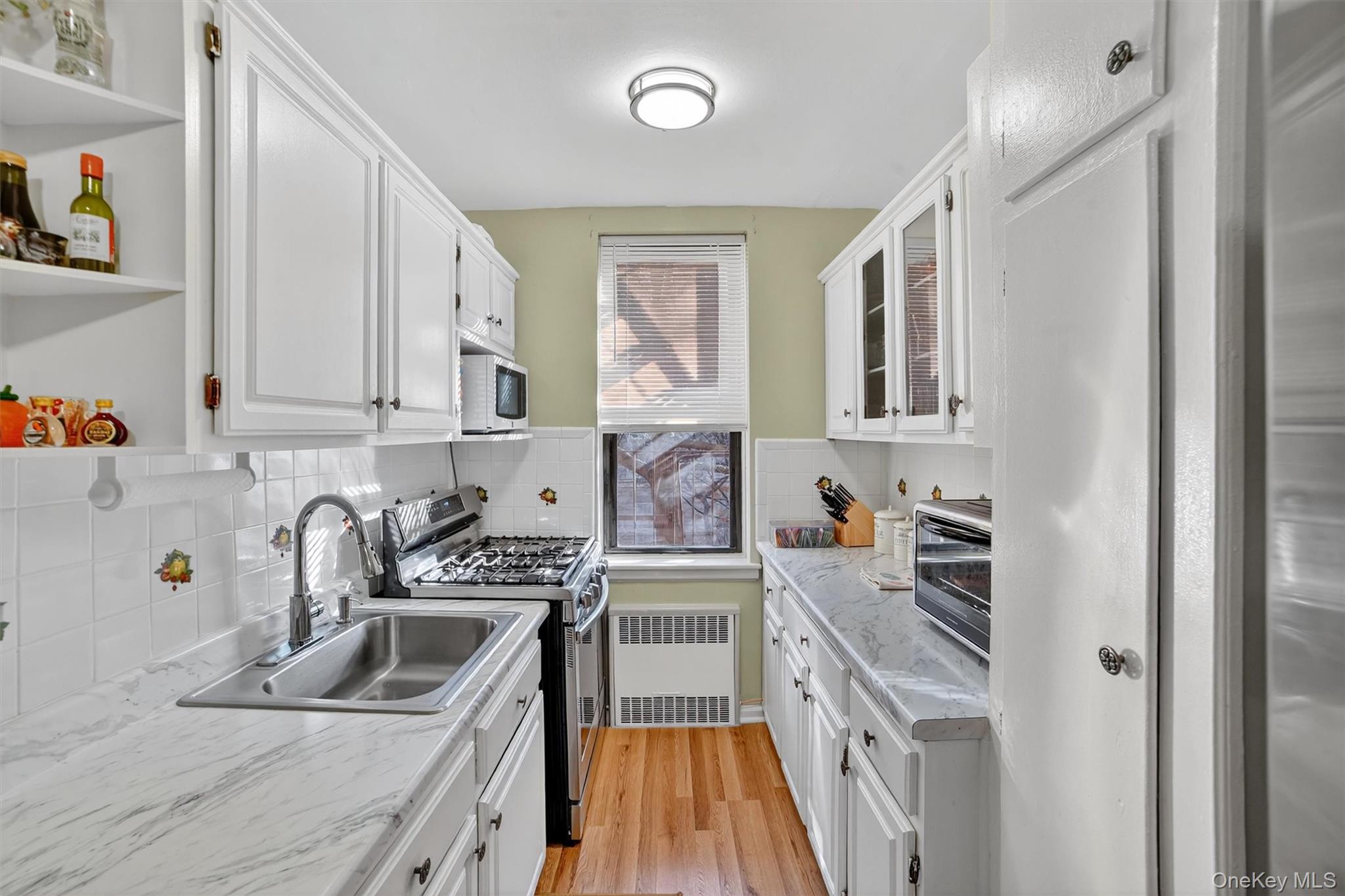 #10 photo, 3535 Kings College Place, Bronx , NY 10467