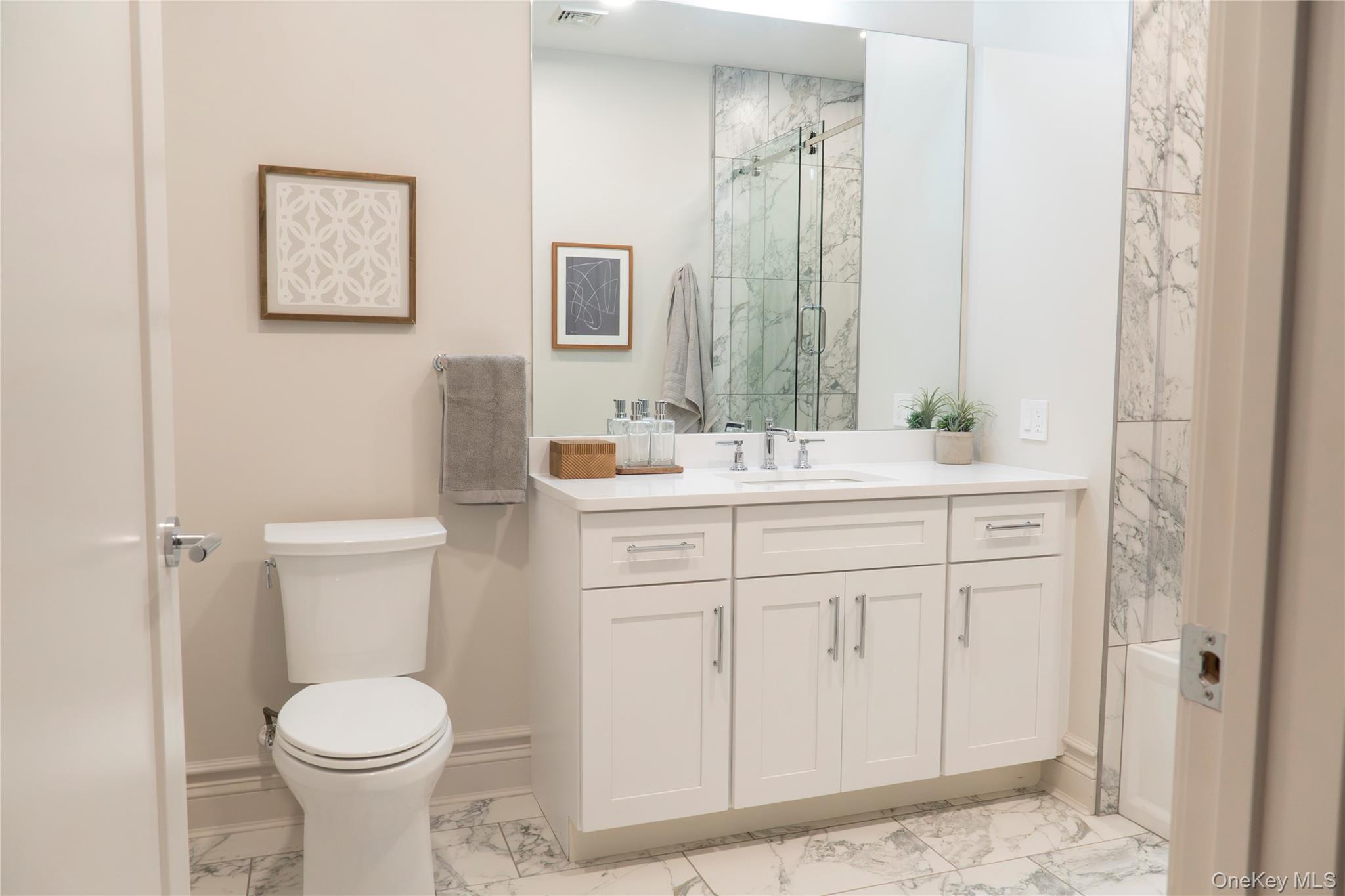 #11 photo, 78 Church Street, 纽约州 Call Listing Agent , NY 12866