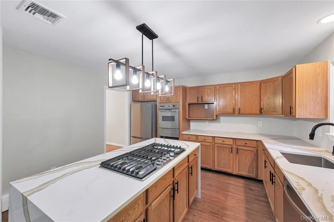 #2 photo, 5 Fairview Lane, Salisbury Mills , NY 12577