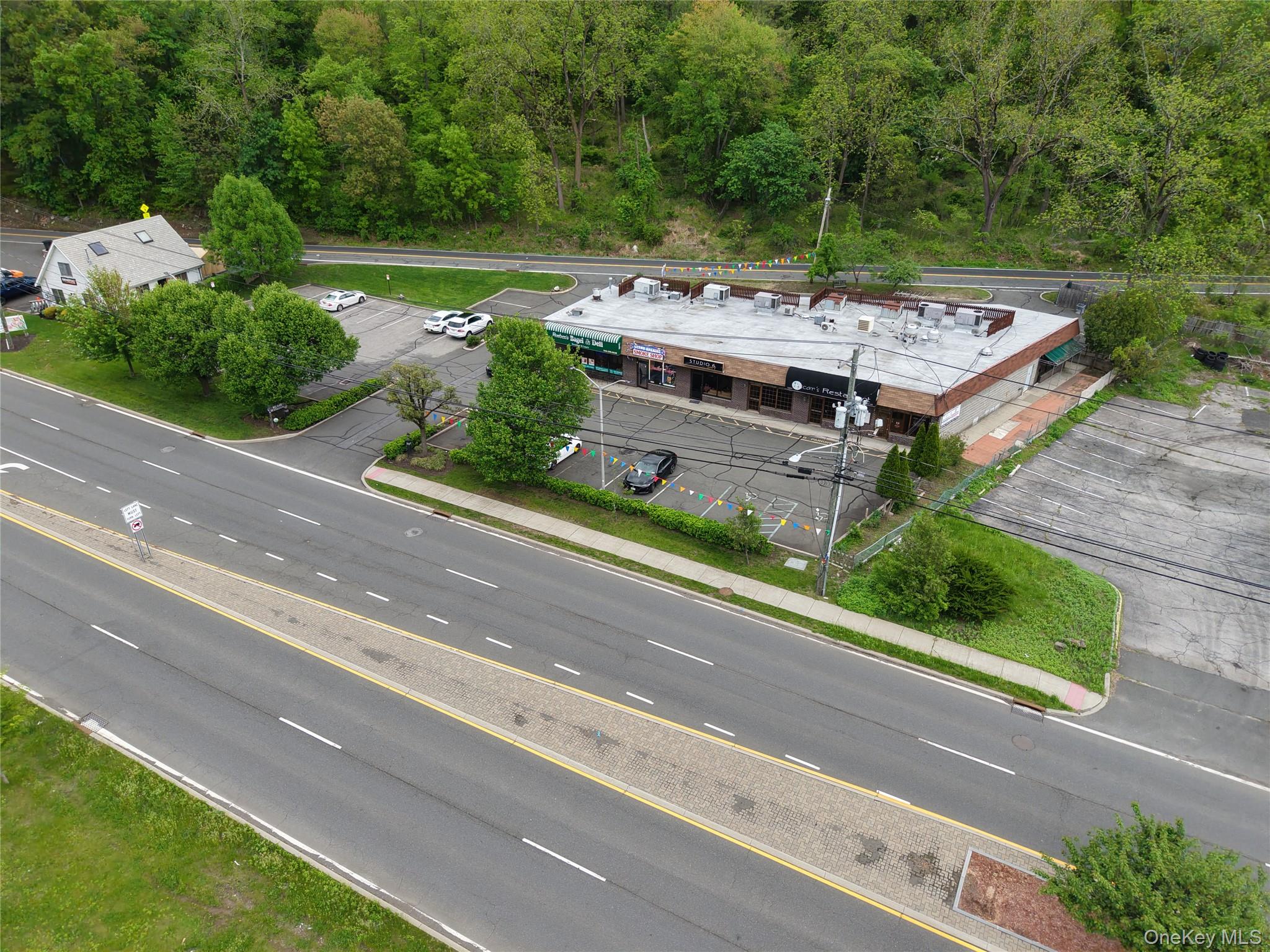 #2 photo, 589 Route 303, Blauvelt , NY 10913