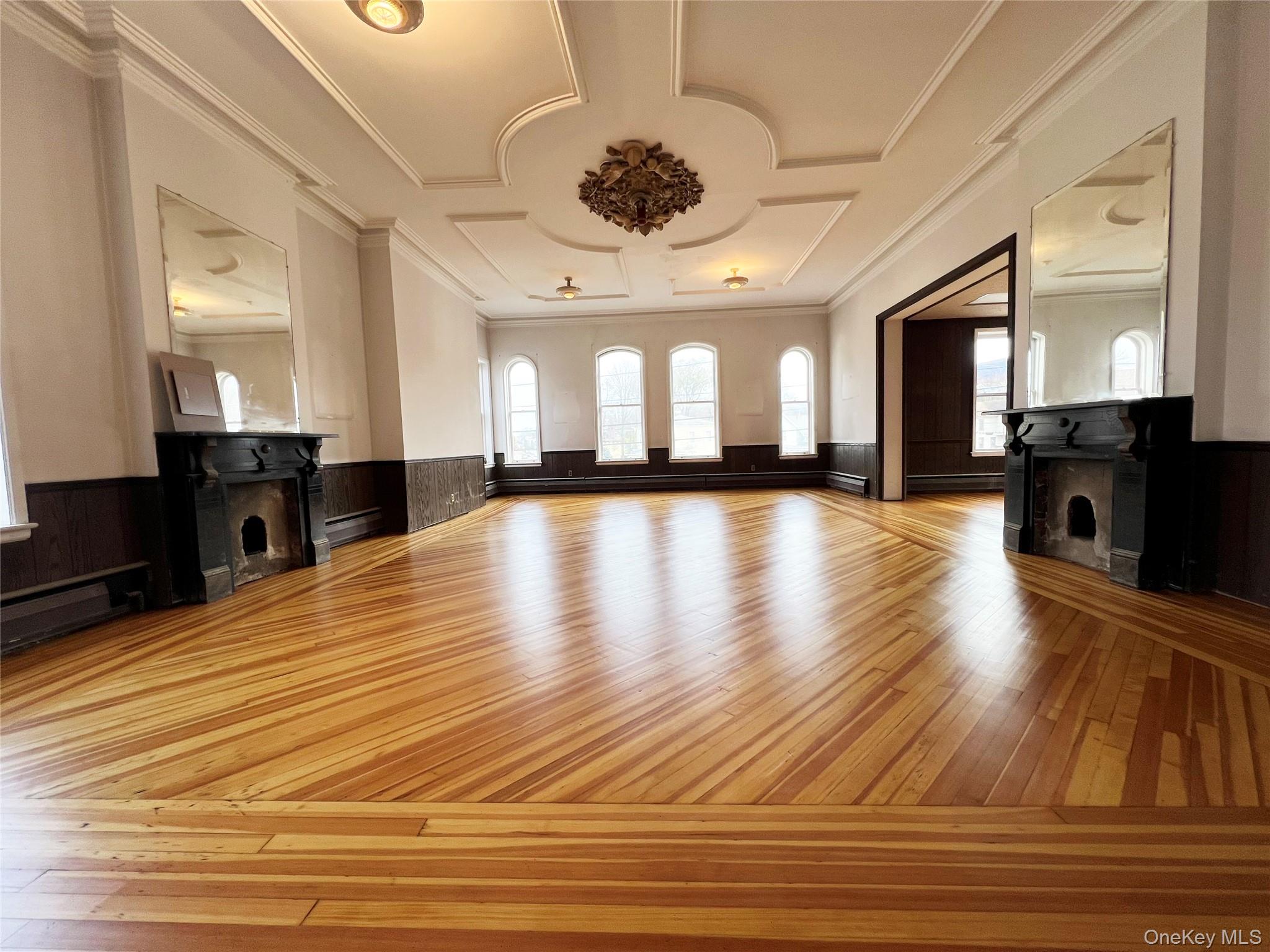 #4 photo, 57 E Main Street, 뉴욕주 Beacon , NY 12508