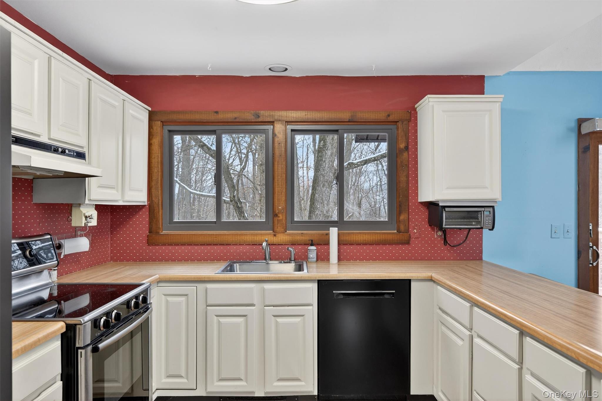 #12 photo, 9 Kings Point Lane, Washingtonville , NY 10992