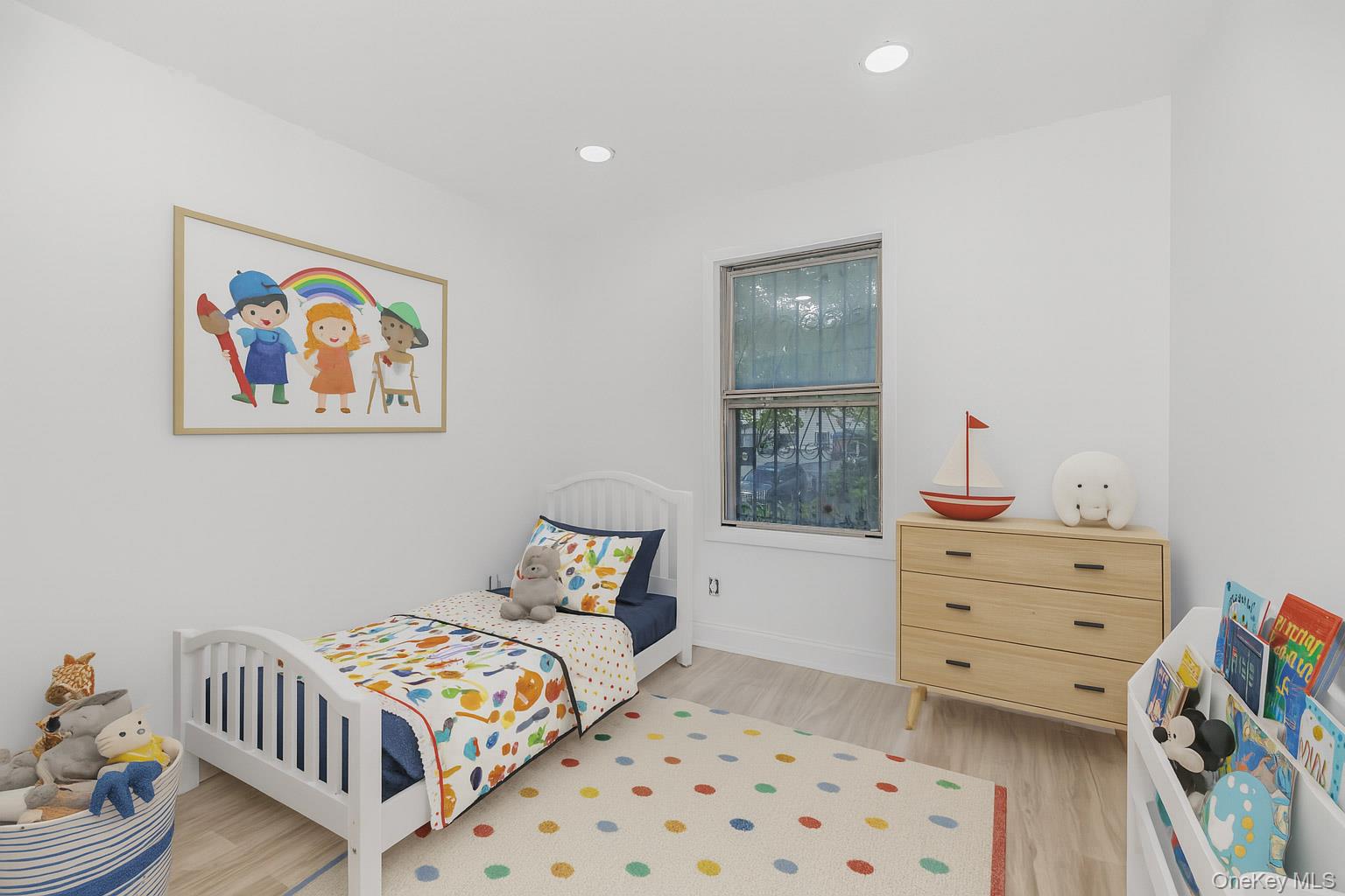 #11 photo, 975 E 178th Street, 브롱크스 Bronx , NY 10460