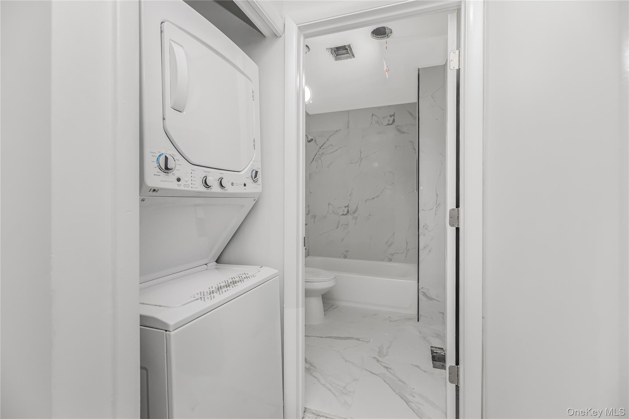 #14 photo, 975 E 178th Street, 브롱크스 Bronx , NY 10460