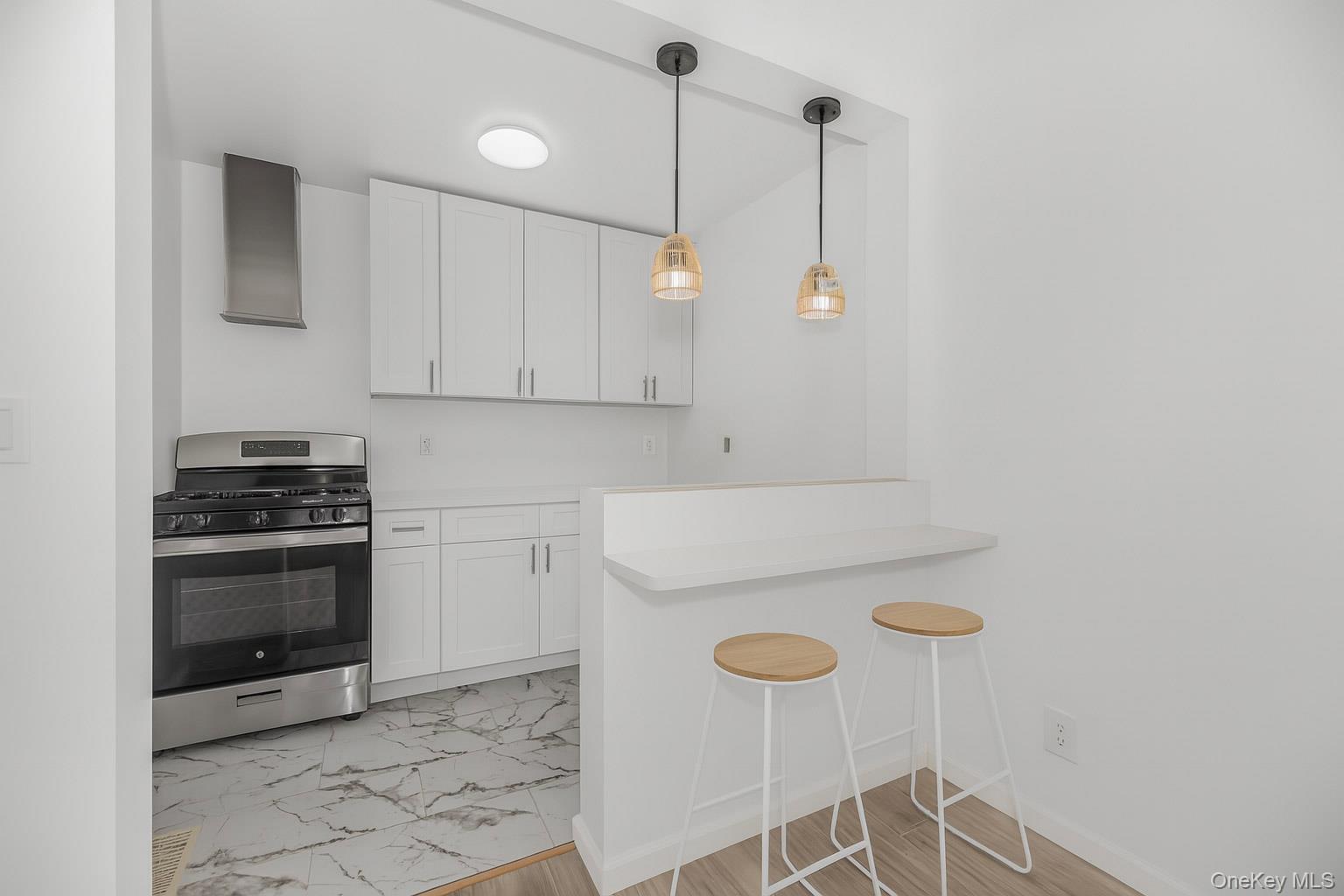 #18 photo, 975 E 178th Street, 브롱크스 Bronx , NY 10460