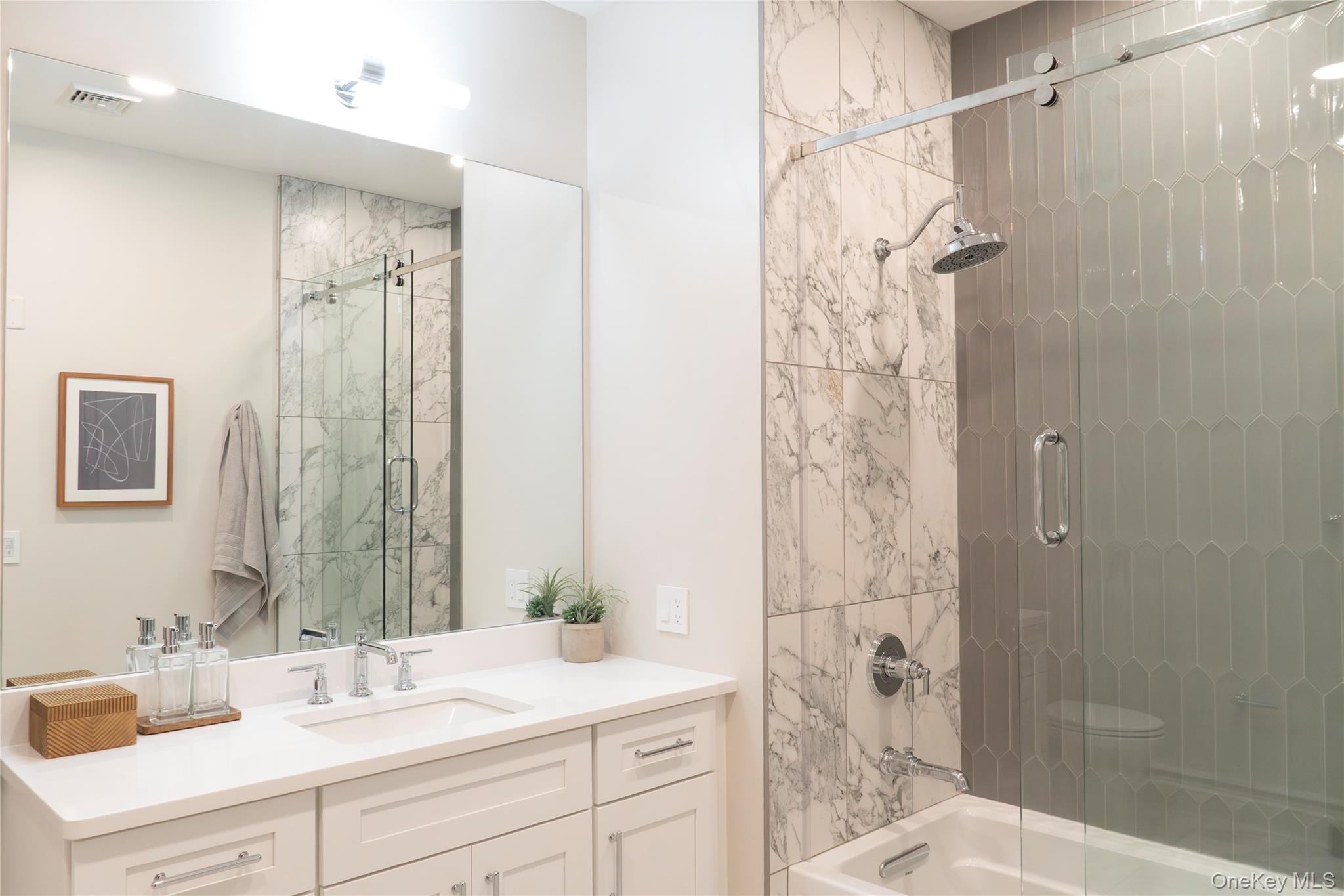 #8 photo, 78 Church Street, 纽约州 Call Listing Agent , NY 12866