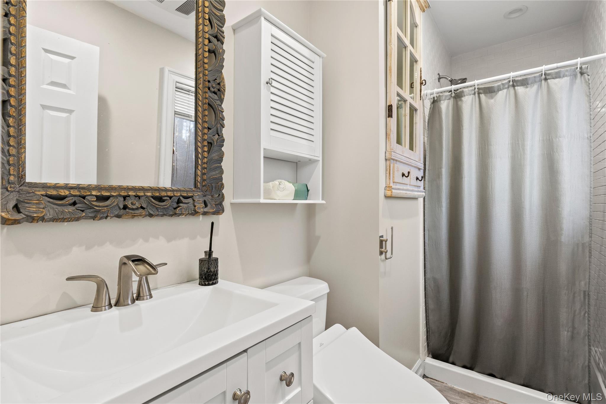 #12 photo, 16 Highclere Lane, Valhalla , NY 10595