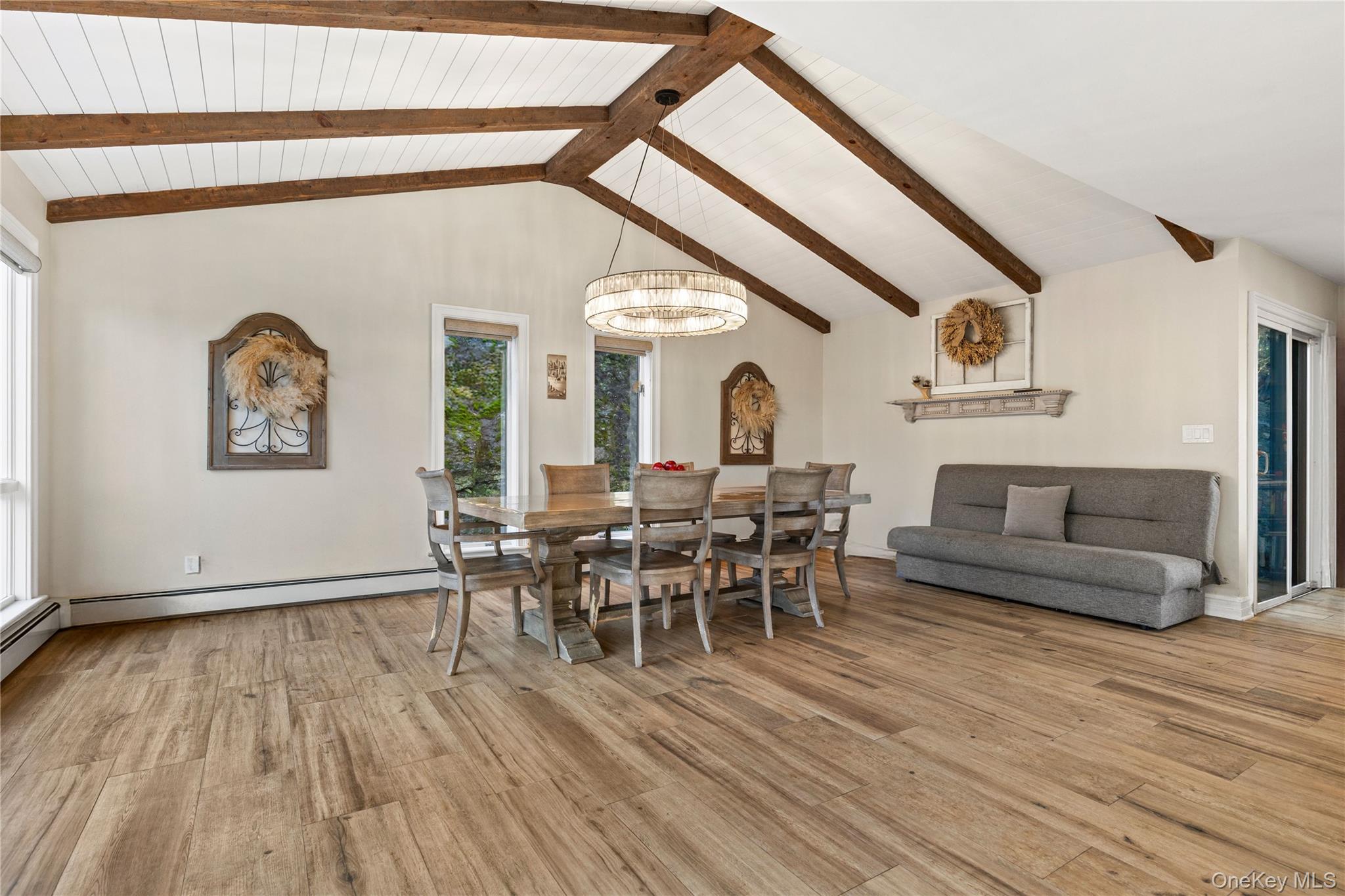 #5 photo, 16 Highclere Lane, Valhalla , NY 10595