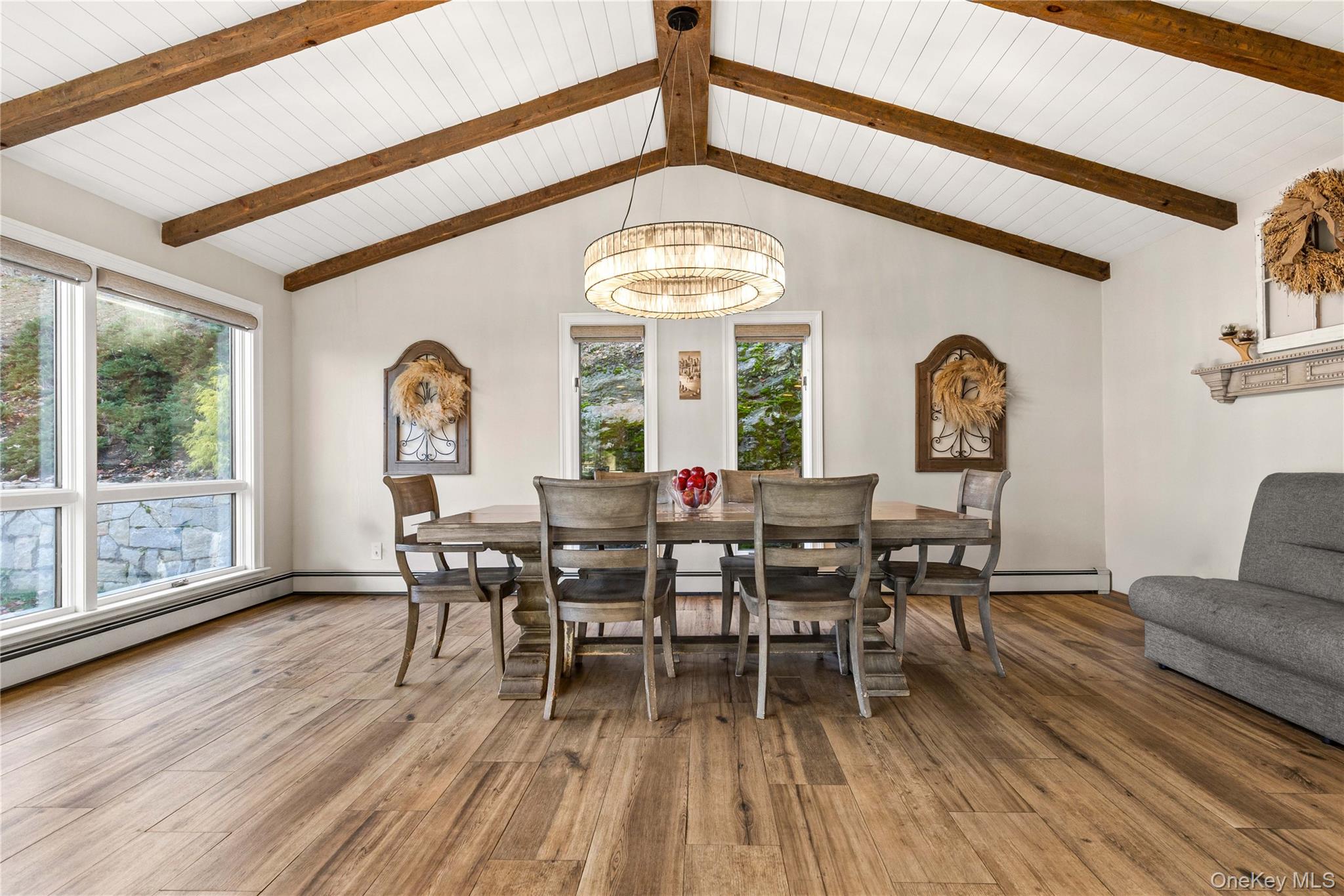 #6 photo, 16 Highclere Lane, Valhalla , NY 10595