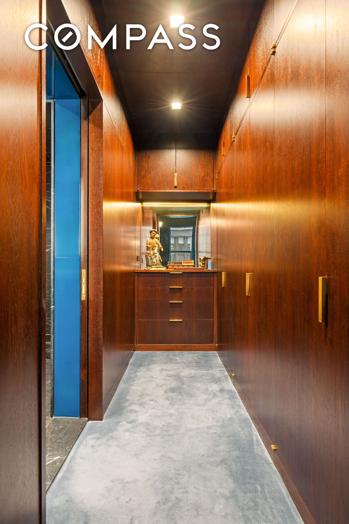 #12 photo, 34 W 17th Street, Flatiron , NY 10011