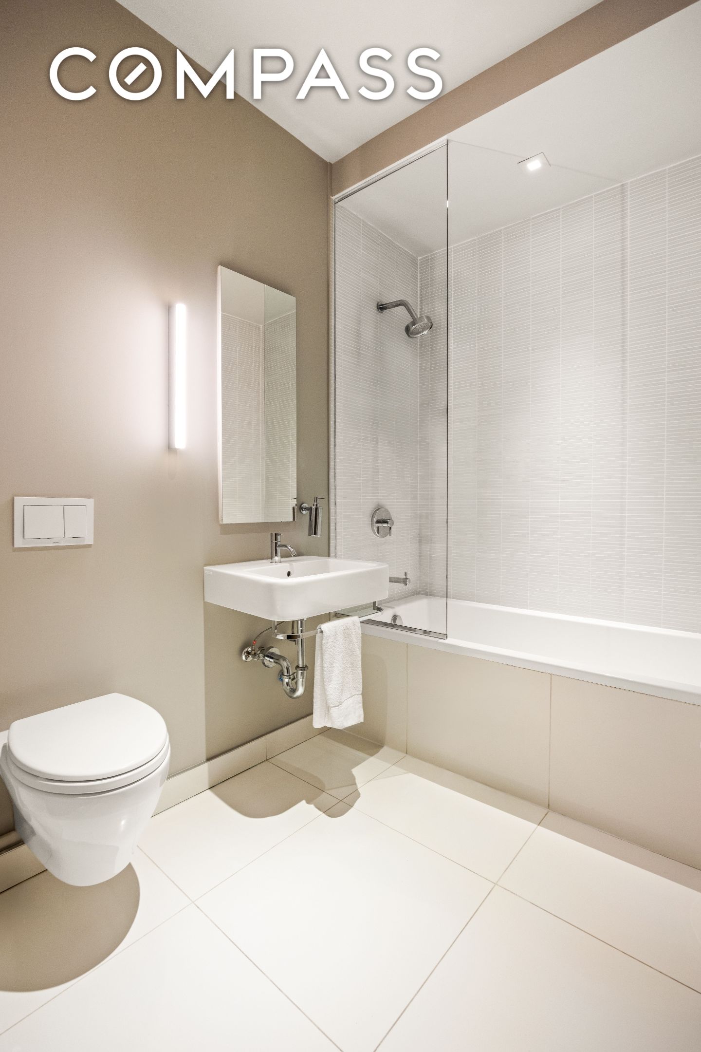 #16 photo, 34 W 17th Street, Flatiron , NY 10011