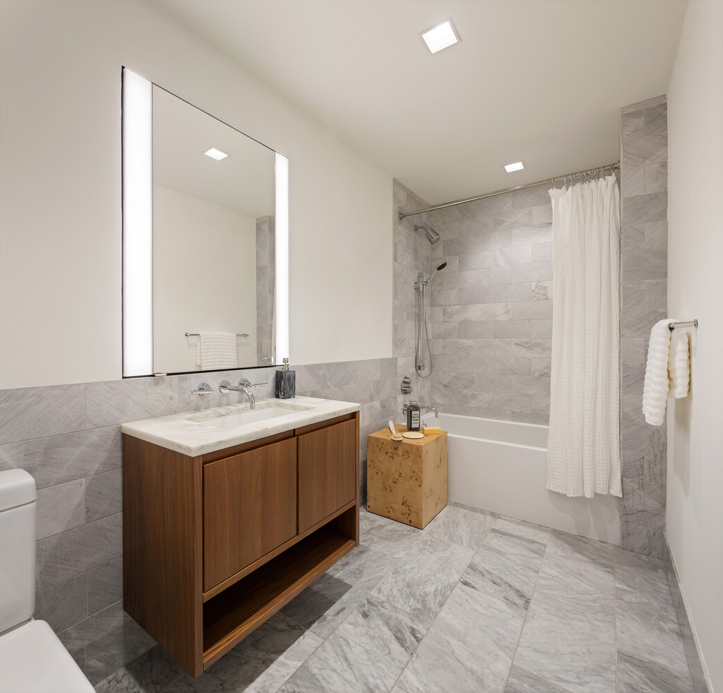 #10 photo, 242 BROOME Street, Lower East Side , NY 10002