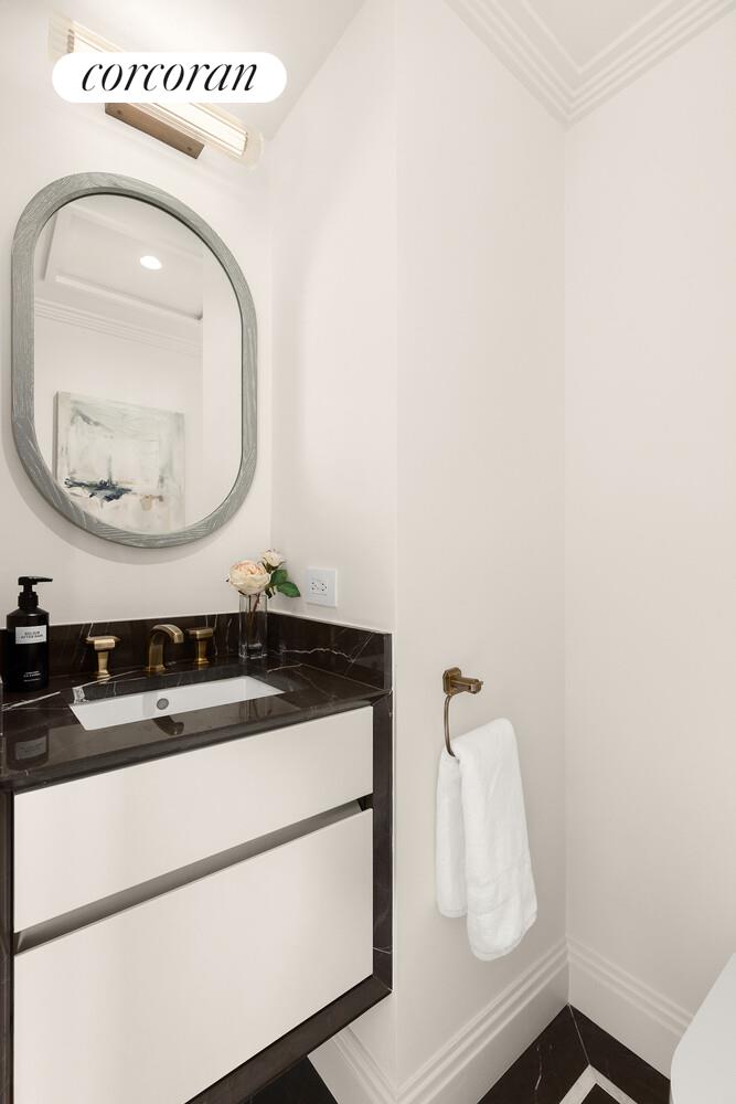 #9 photo, New York City, Midtown East , NY 10022