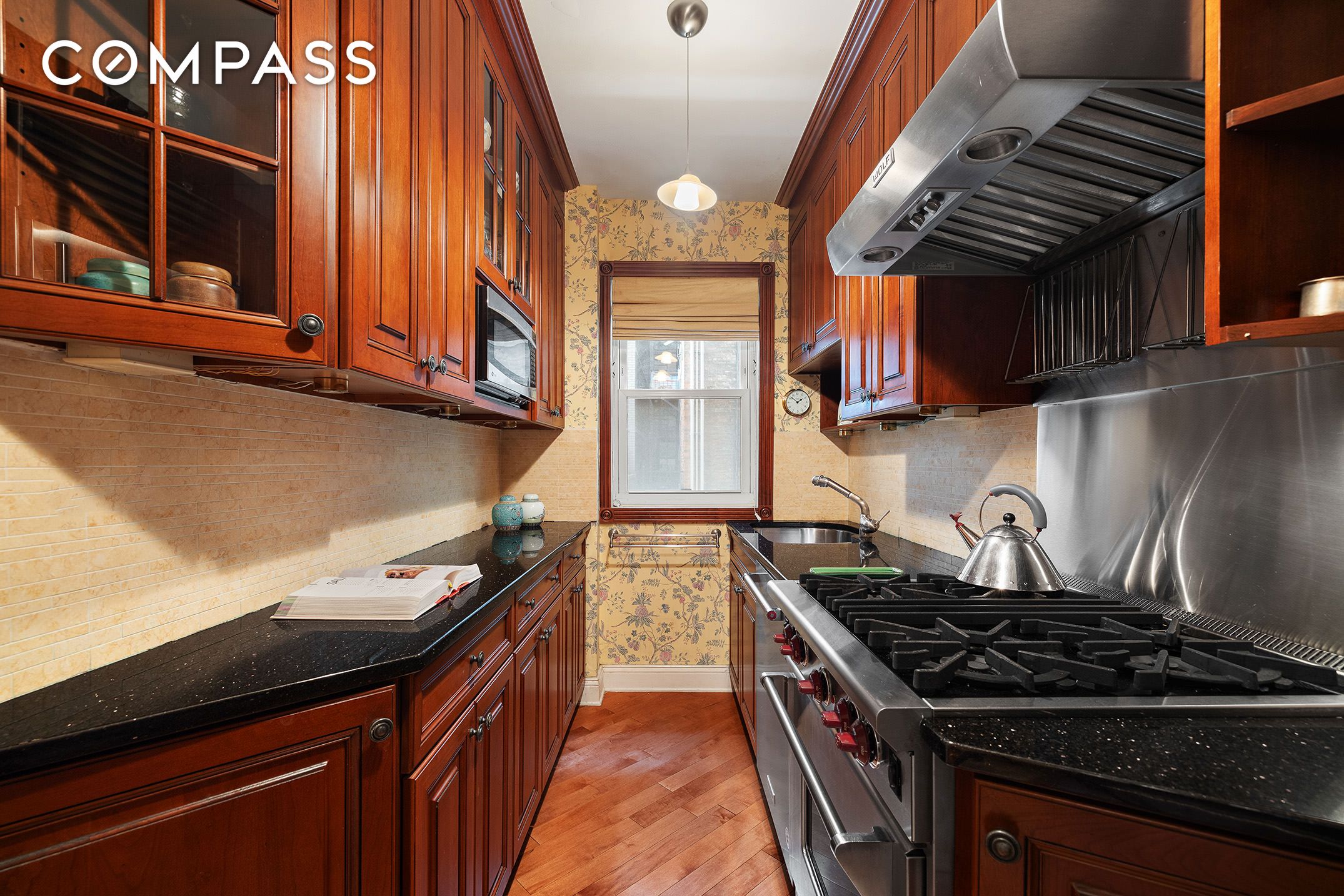 #12 photo, 163 E 81st Street, Upper East Side , NY 10028