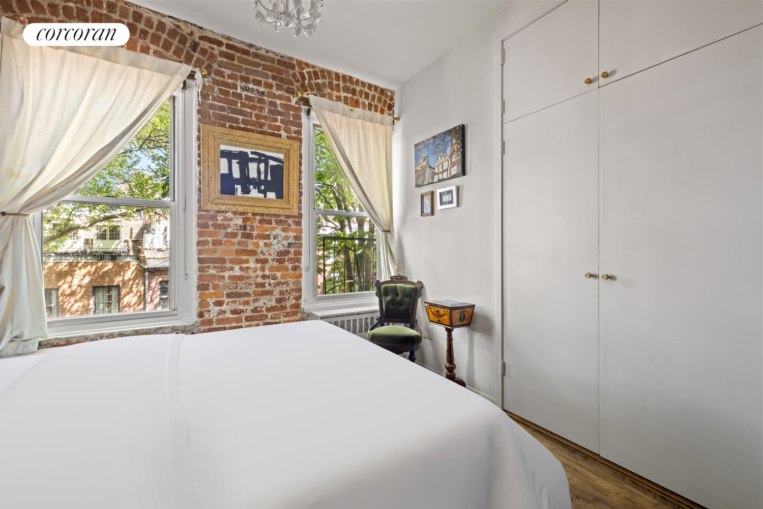 #5 photo, 77 PERRY Street, West Village , NY 10014