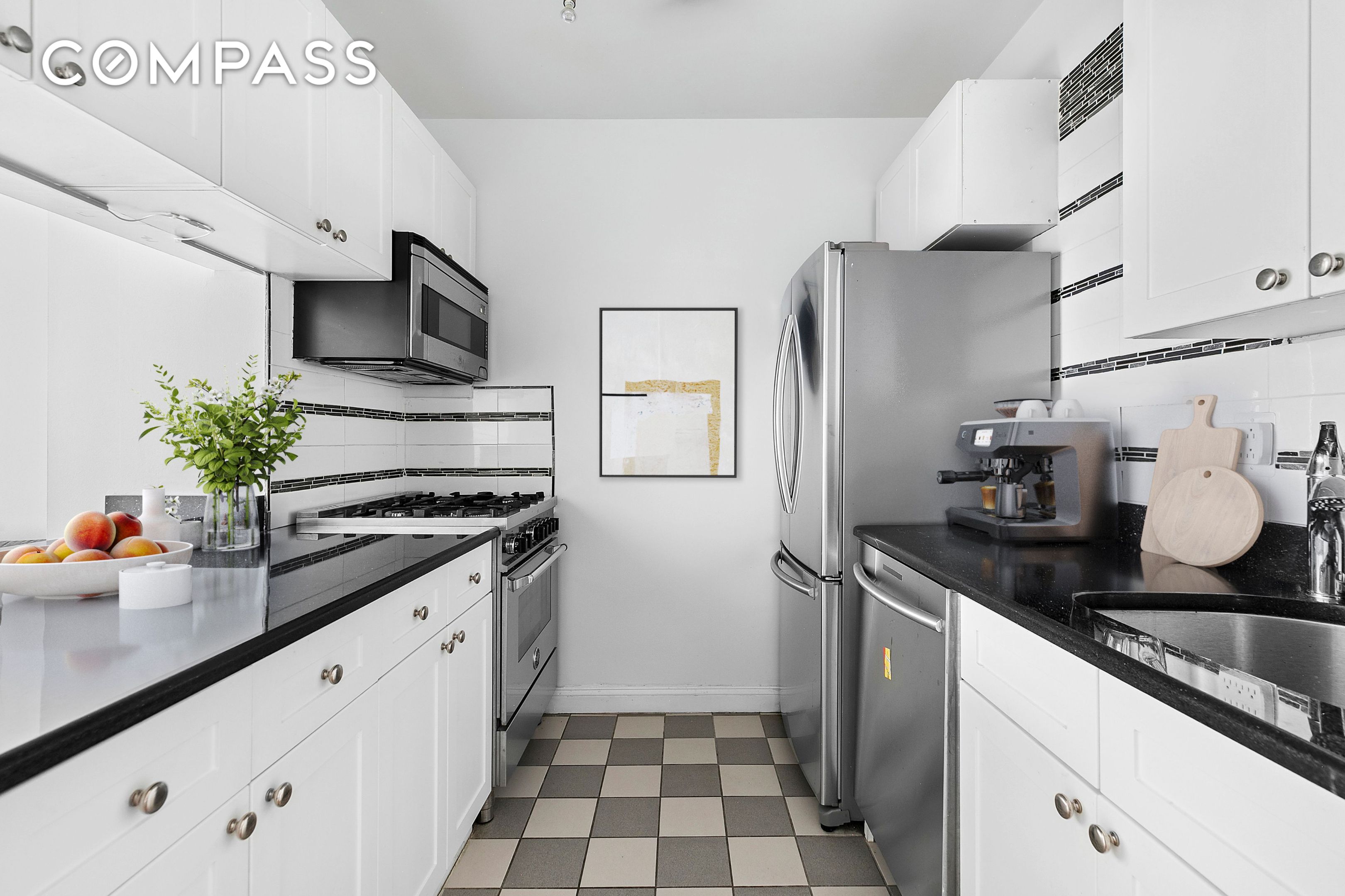 #5 photo, 88 Greenwich Street, Financial District , NY 10006