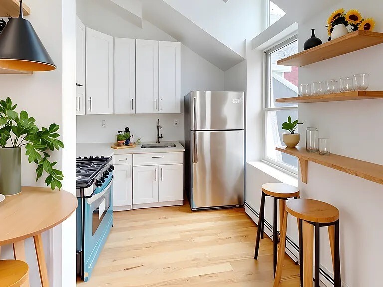 #2 photo, 5104 POST Road, North Riverdale , NY 10471