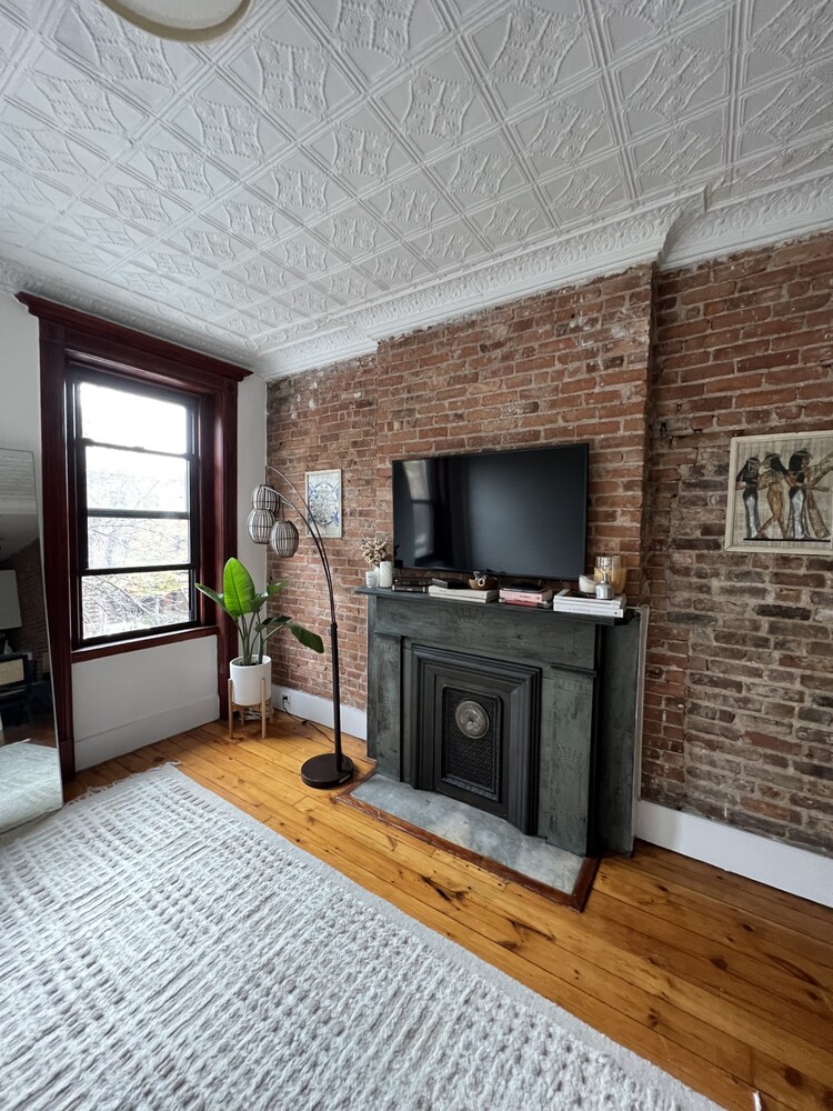 #2 photo, 36 3RD Street, Carroll Gardens , NY 11231