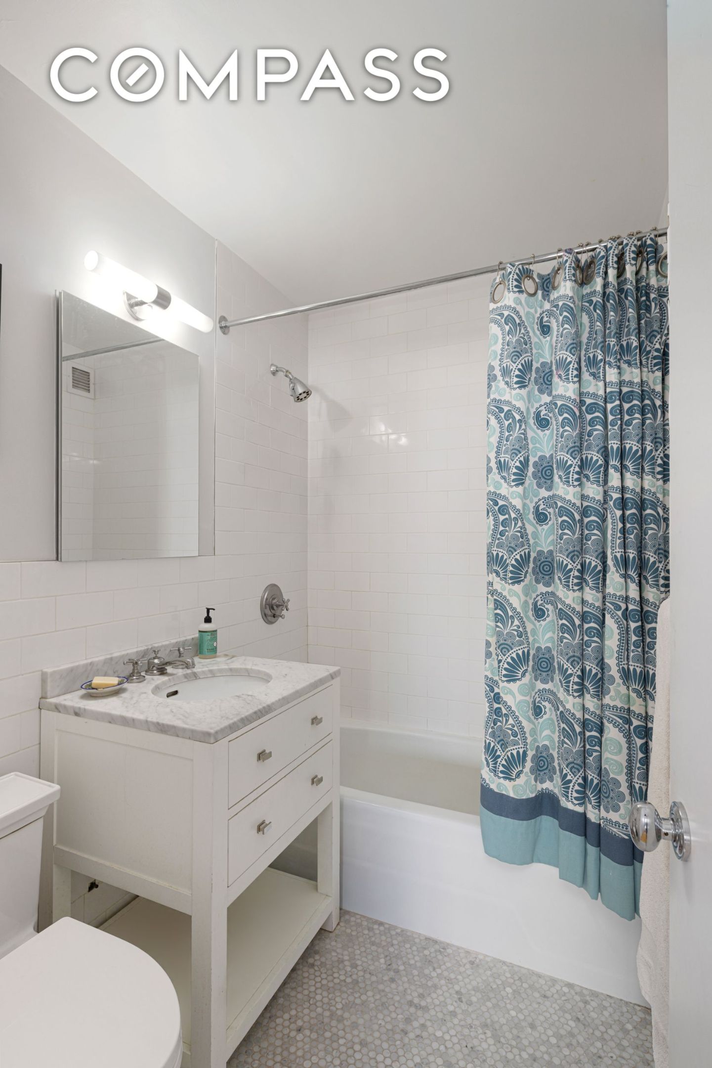 #10 photo, 20 W 64th Street, Upper West Side , NY 10023