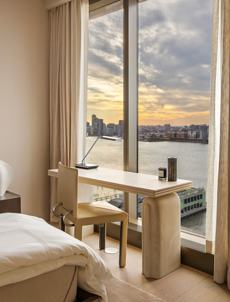 #12 photo, 500 W 18TH Street, Chelsea , NY 10011