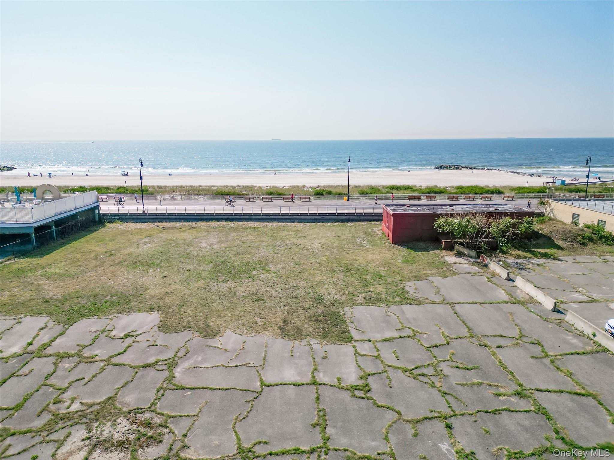 #13 photo, 325 Shore Road, Long Beach , NY 11561