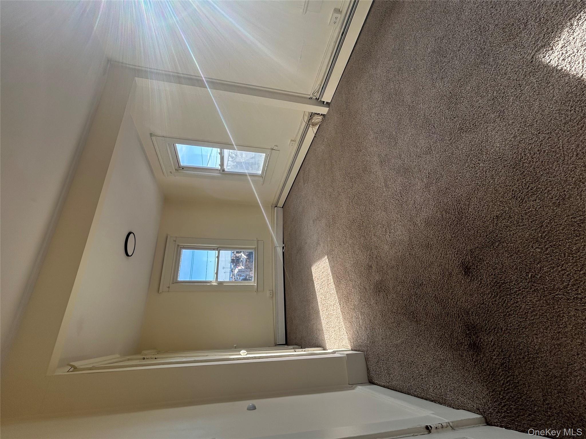 #7 photo, 25 Auburn Avenue, 롱 아일랜드 Bay Shore , NY 11706