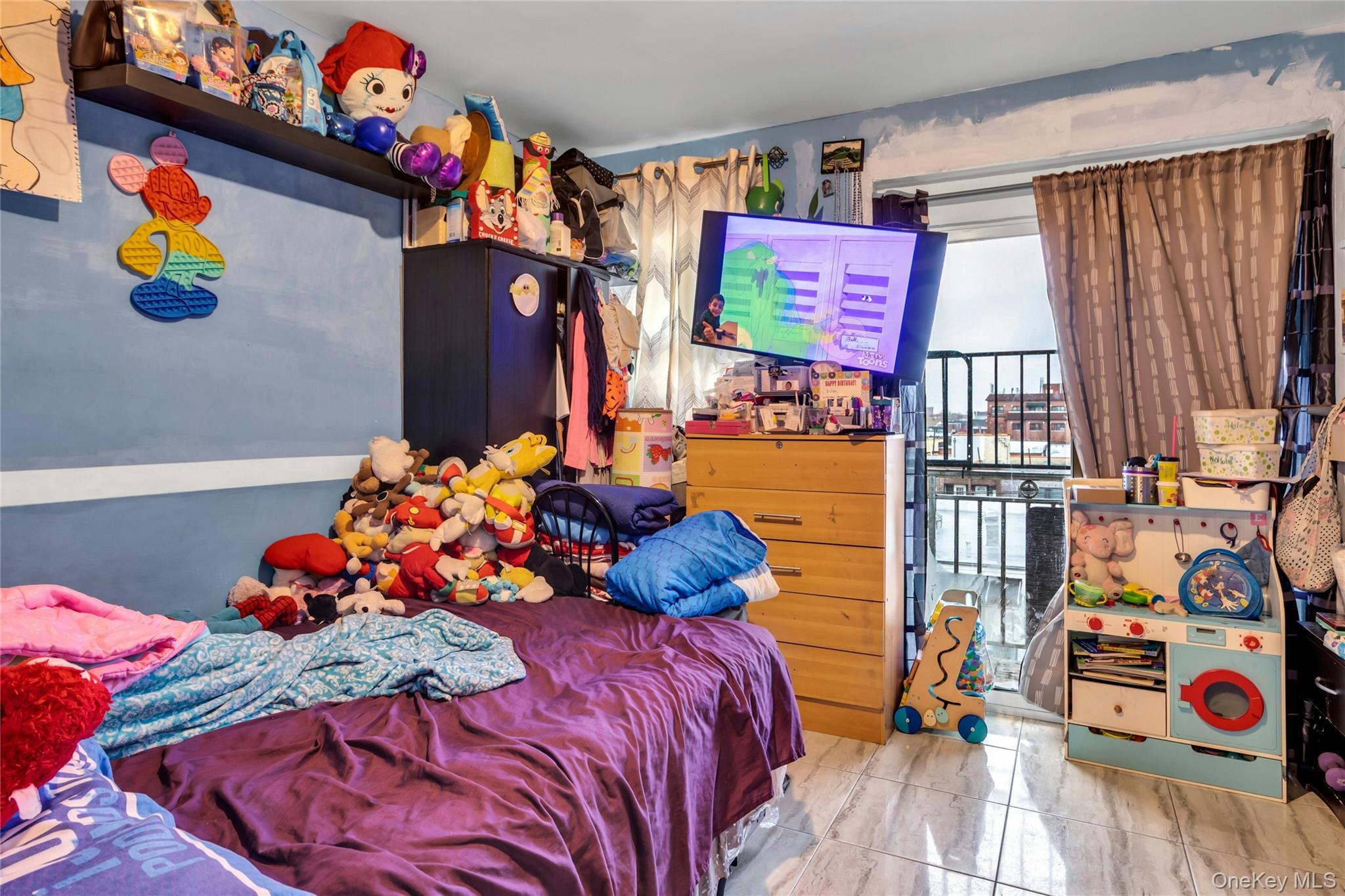 #4 photo, 102-18 Radcliff Avenue, קווינס Corona , NY 11368