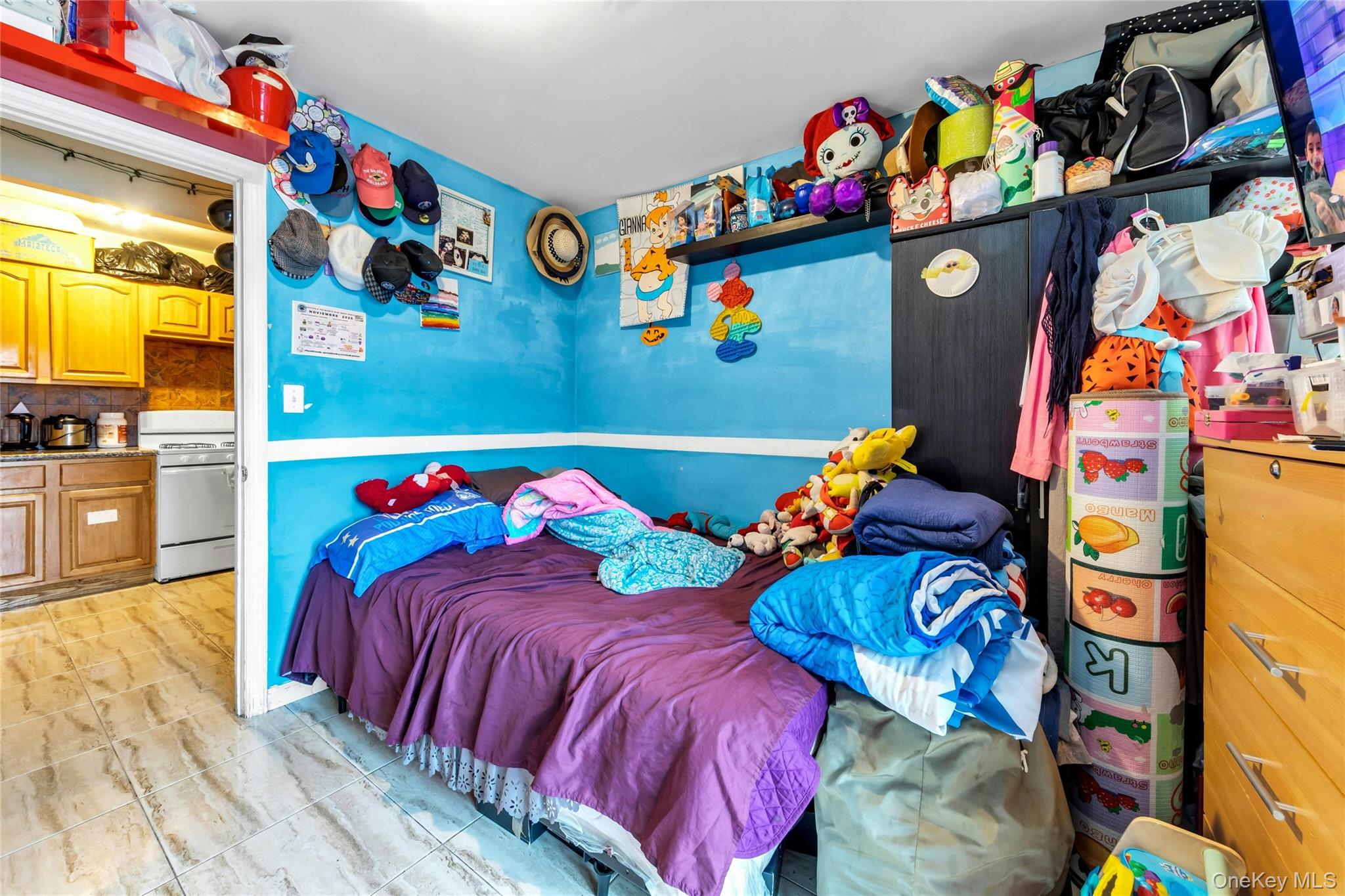 #8 photo, 102-18 Radcliff Avenue, קווינס Corona , NY 11368