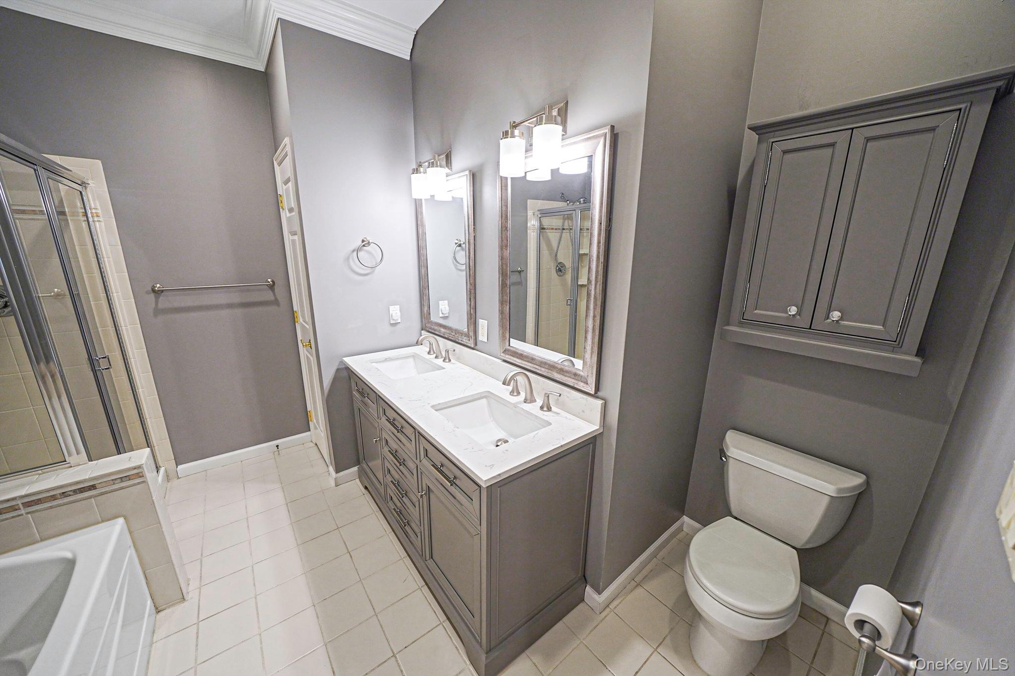 #14 photo, 96 Manitou Trail, מחוז סאפוק Kings Park , NY 11754