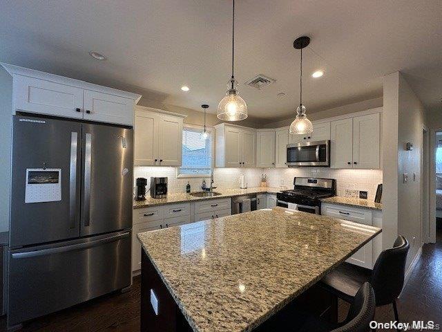 #2 photo, 62 Green Street, Huntington , NY 11743