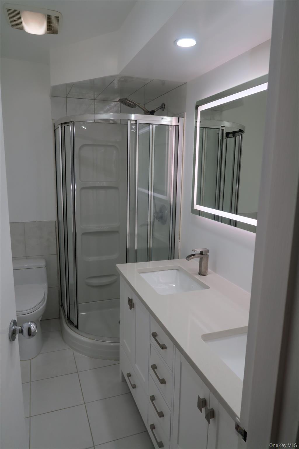 #9 photo, 27 Heron Lane, Commack , NY 11725