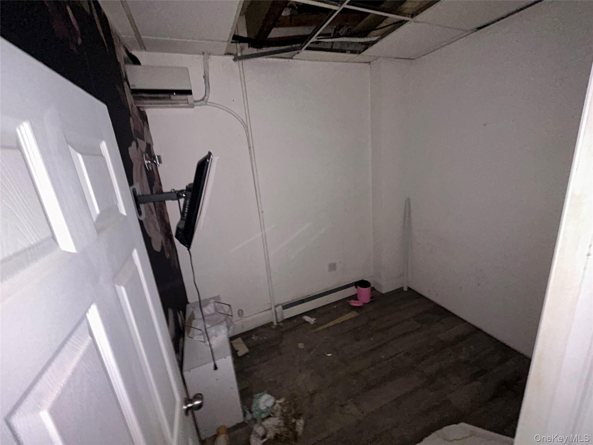 #4 photo, 146-06 Liberty Avenue, Куинс ‖ Jamaica , NY 11435