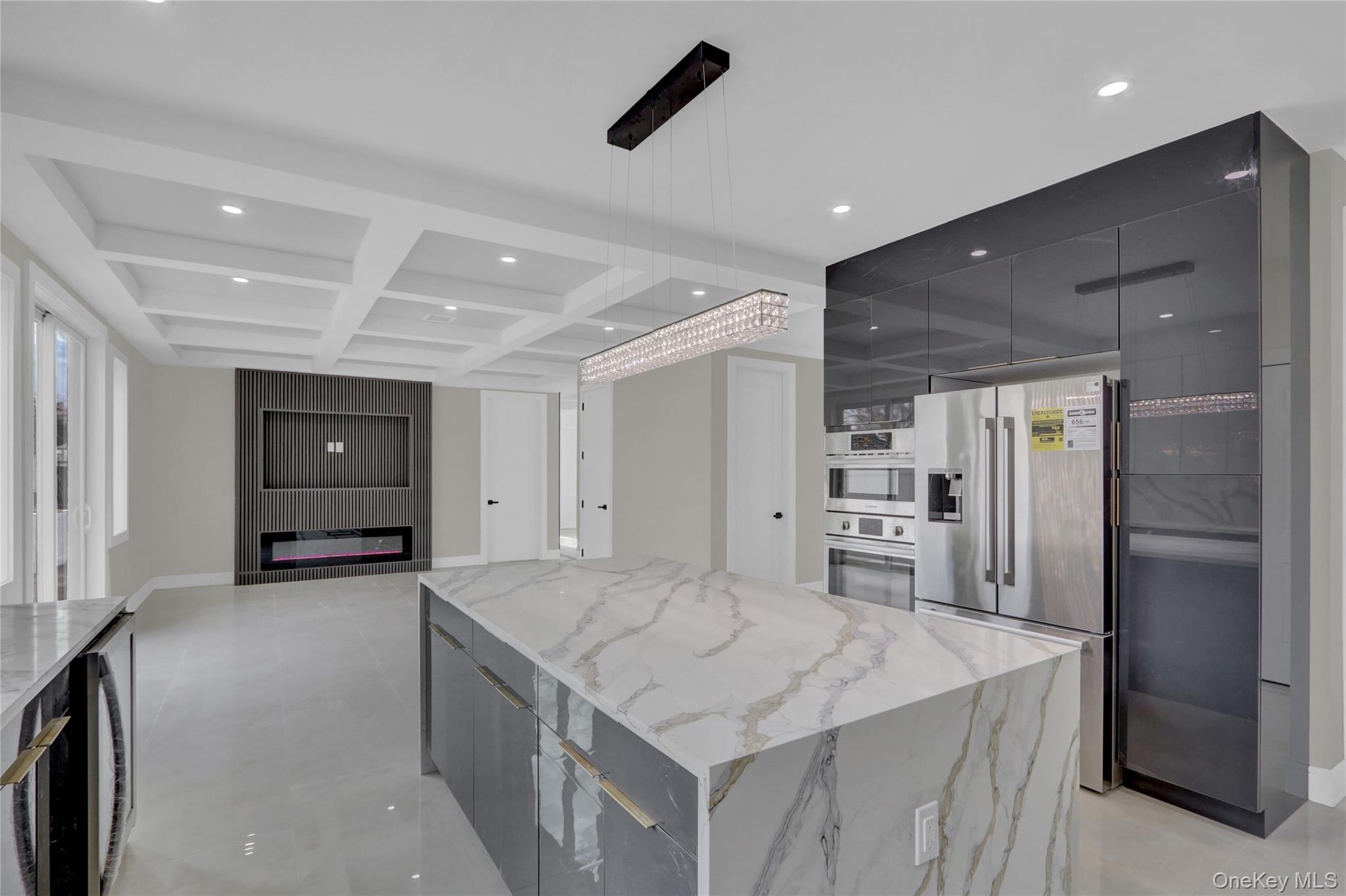 #16 photo, 1 Gleaner Lane, Levittown , NY 11756