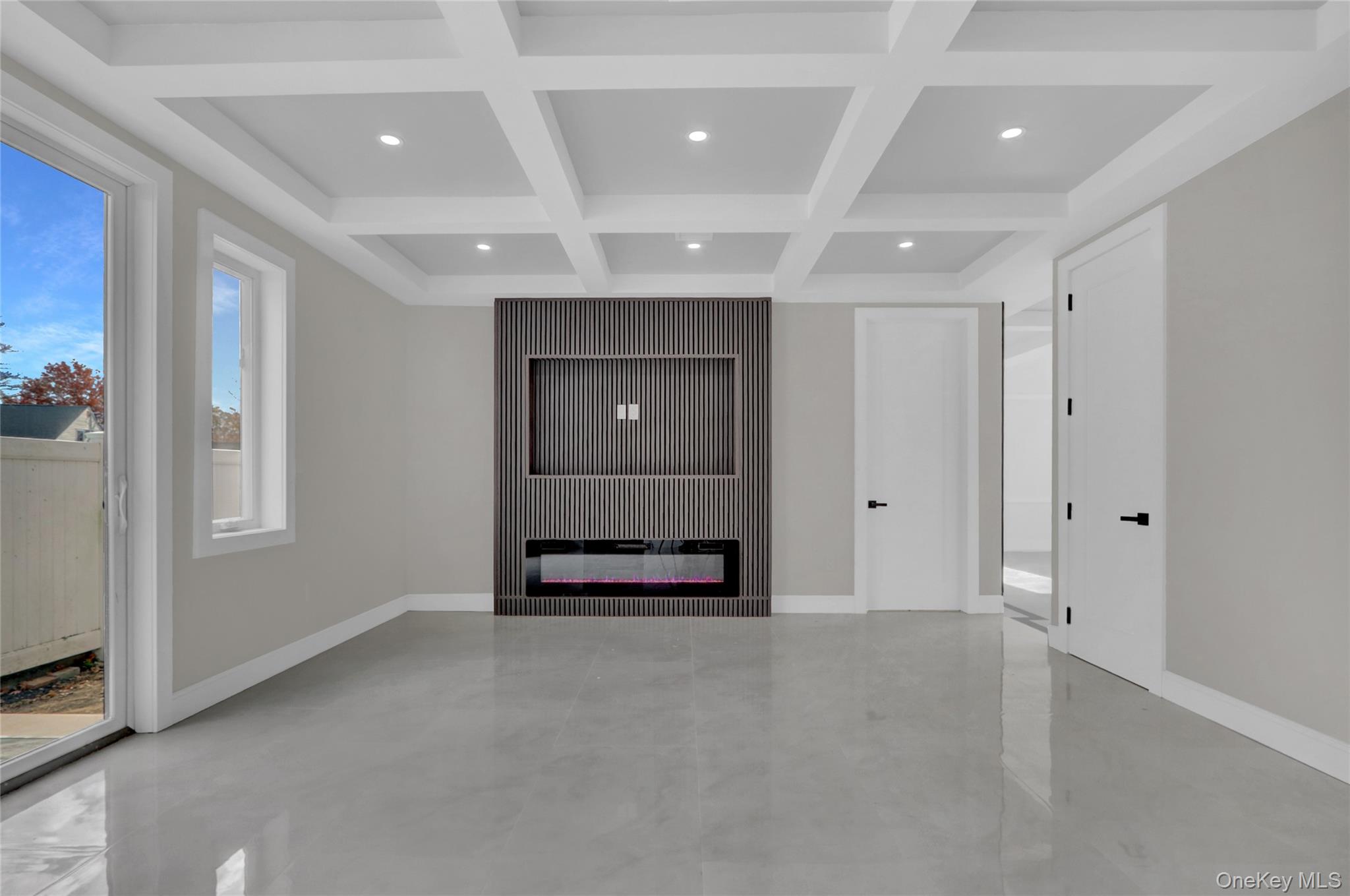 #17 photo, 1 Gleaner Lane, Levittown , NY 11756