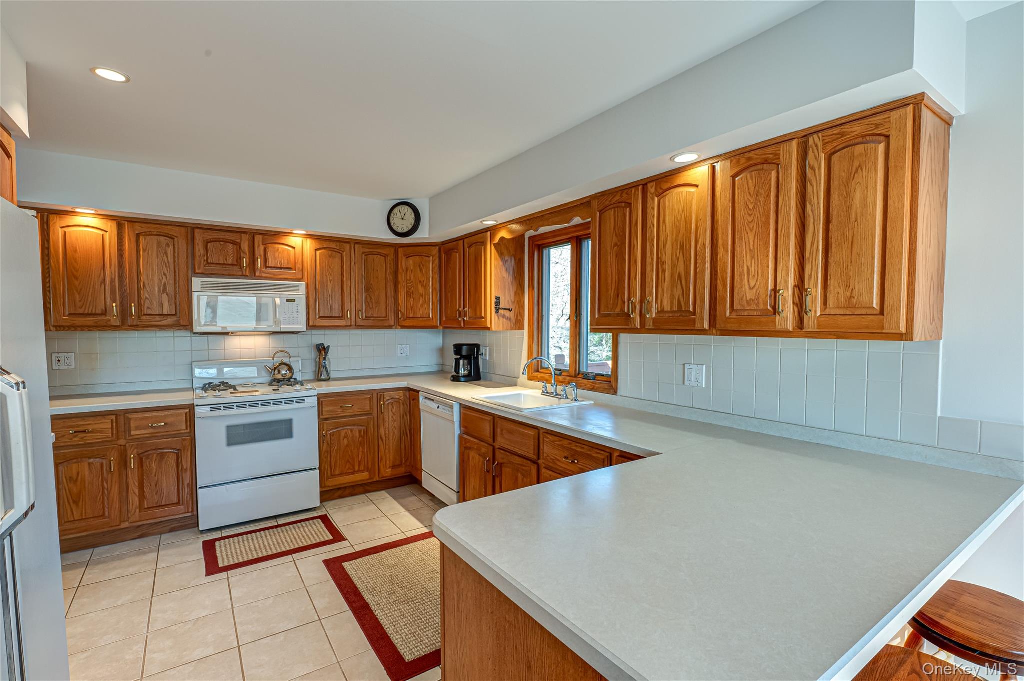 #7 photo, 5 Fiore Court, Saint James , NY 11780