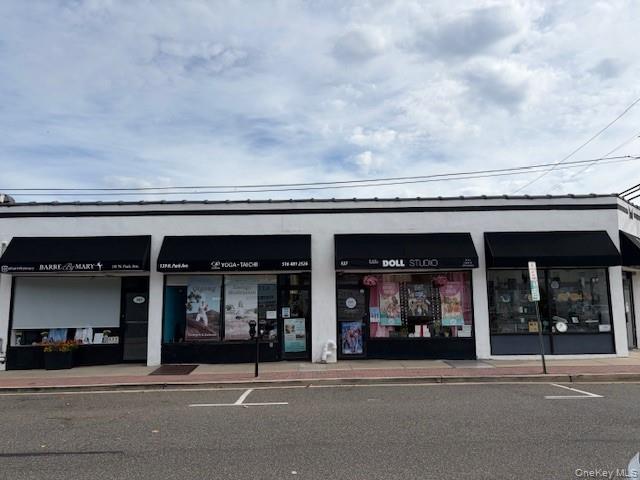 #2 photo, 137 N. Park Avenue, Rockville Centre , NY 11570