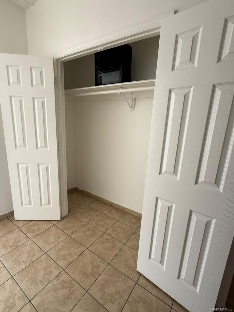 #13 photo, 459 Central Avenue, הברונקס Brooklyn , NY 11221