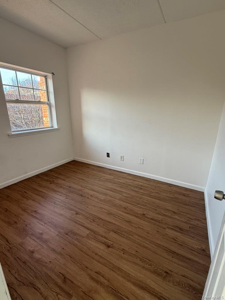 #9 photo, 459 Central Avenue, הברונקס Brooklyn , NY 11221