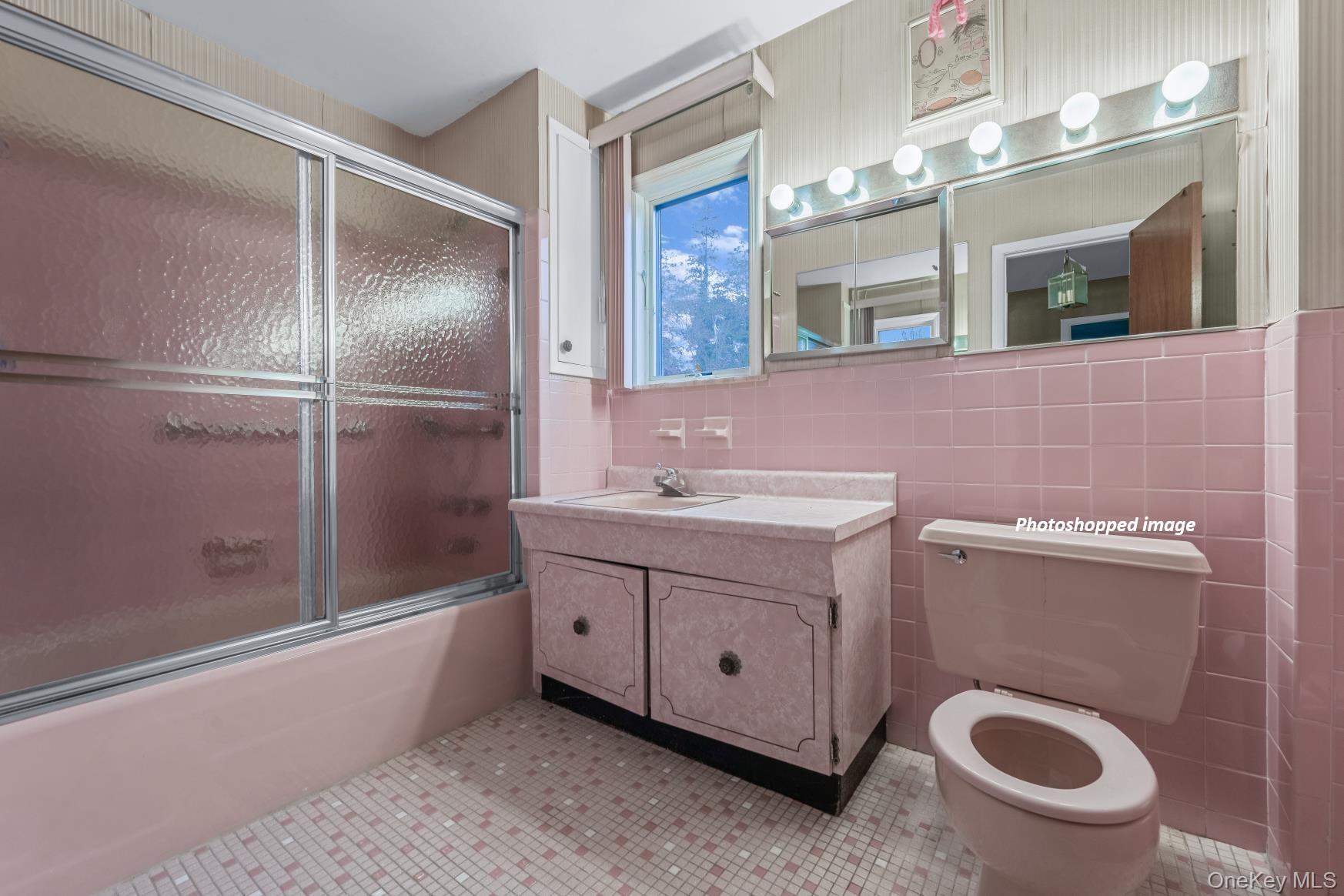 #12 photo, 331 Richmond Road, Douglaston , NY 11363