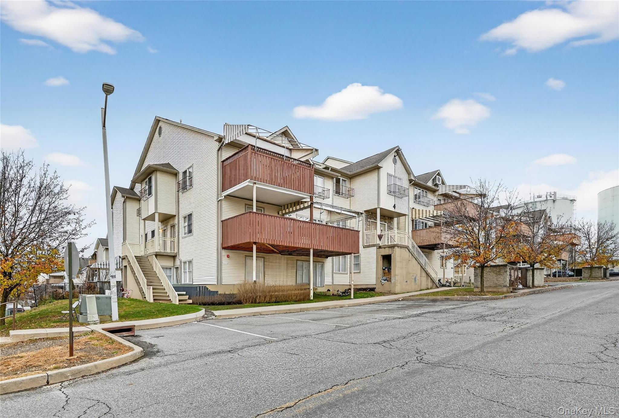 #1 photo, 4 Toltchav Way, 纽约州 Monroe , NY 10950