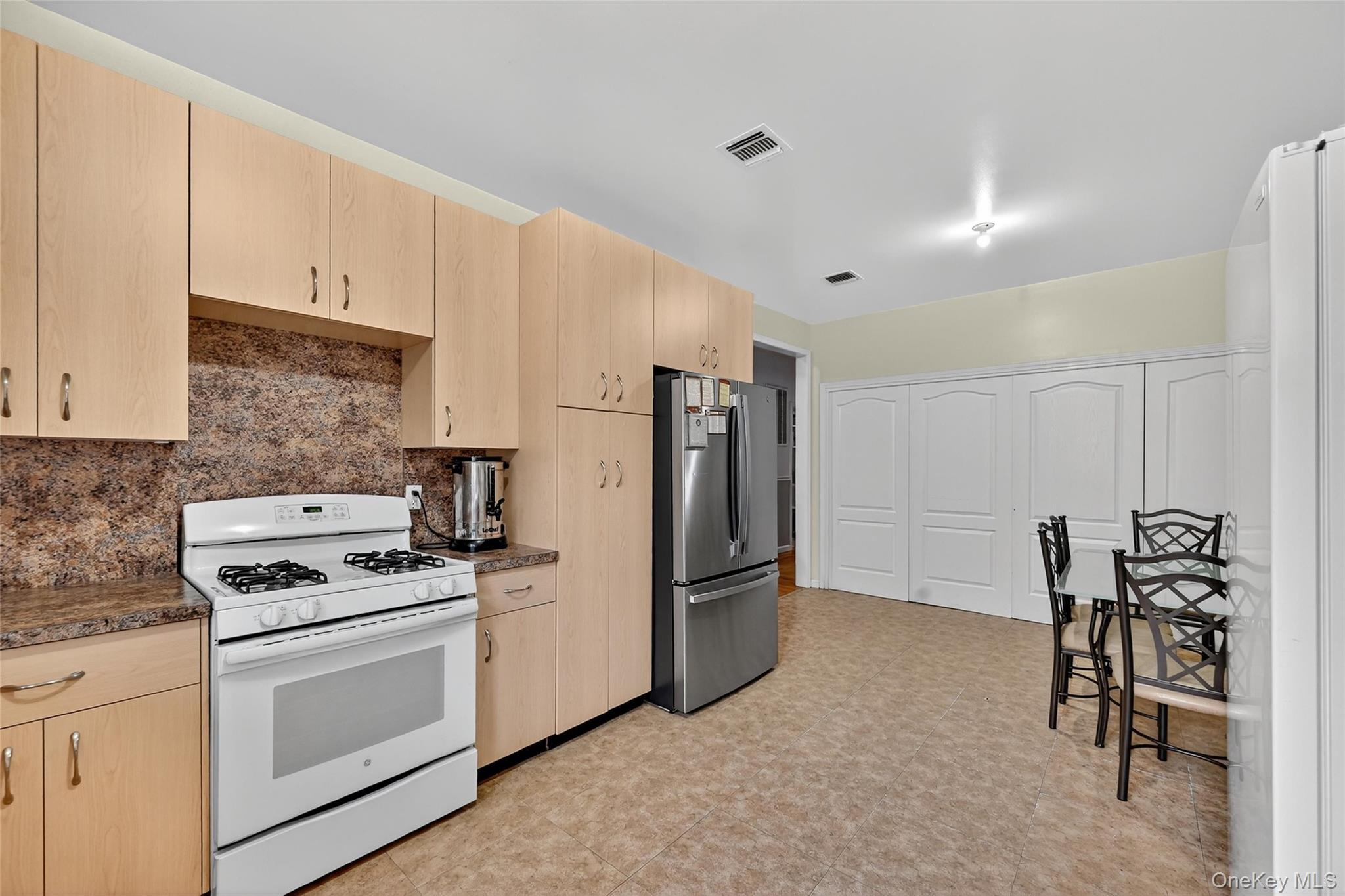 #11 photo, 4 Toltchav Way, 纽约州 Monroe , NY 10950