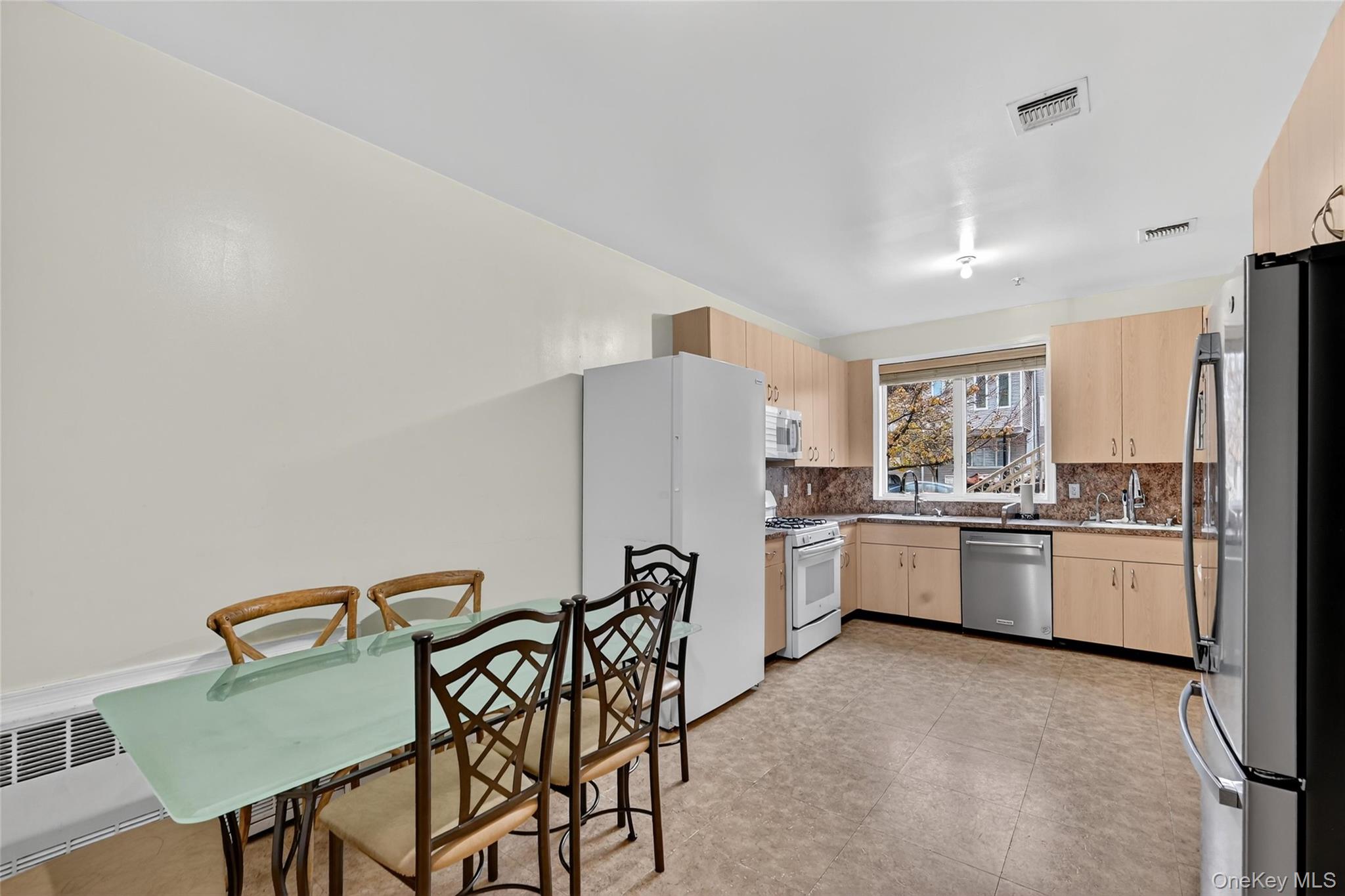 #7 photo, 4 Toltchav Way, 纽约州 Monroe , NY 10950